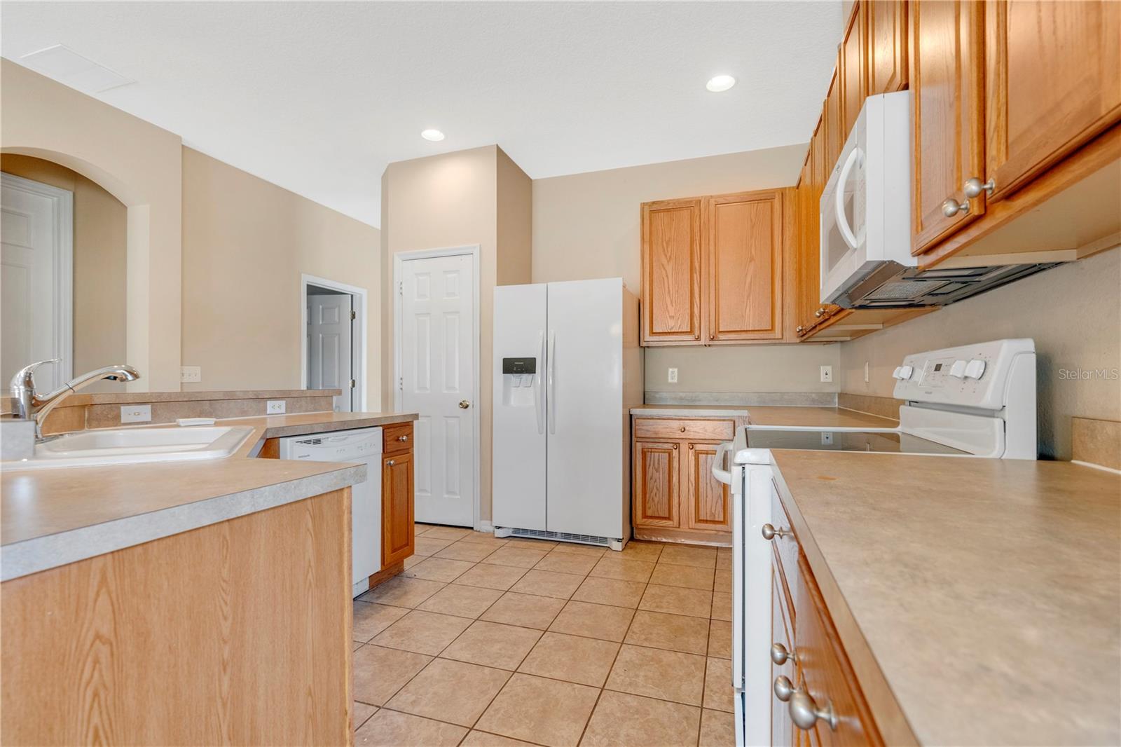 9636 CYPRESS HARBOR DR, GIBSONTON, FL, 33534