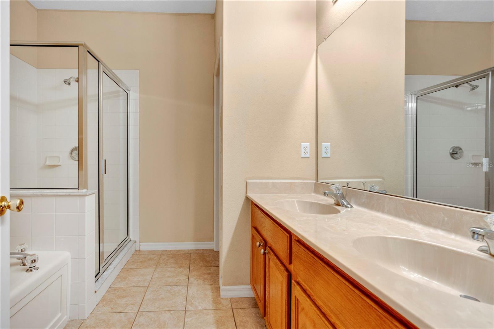 9636 CYPRESS HARBOR DR, GIBSONTON, FL, 33534