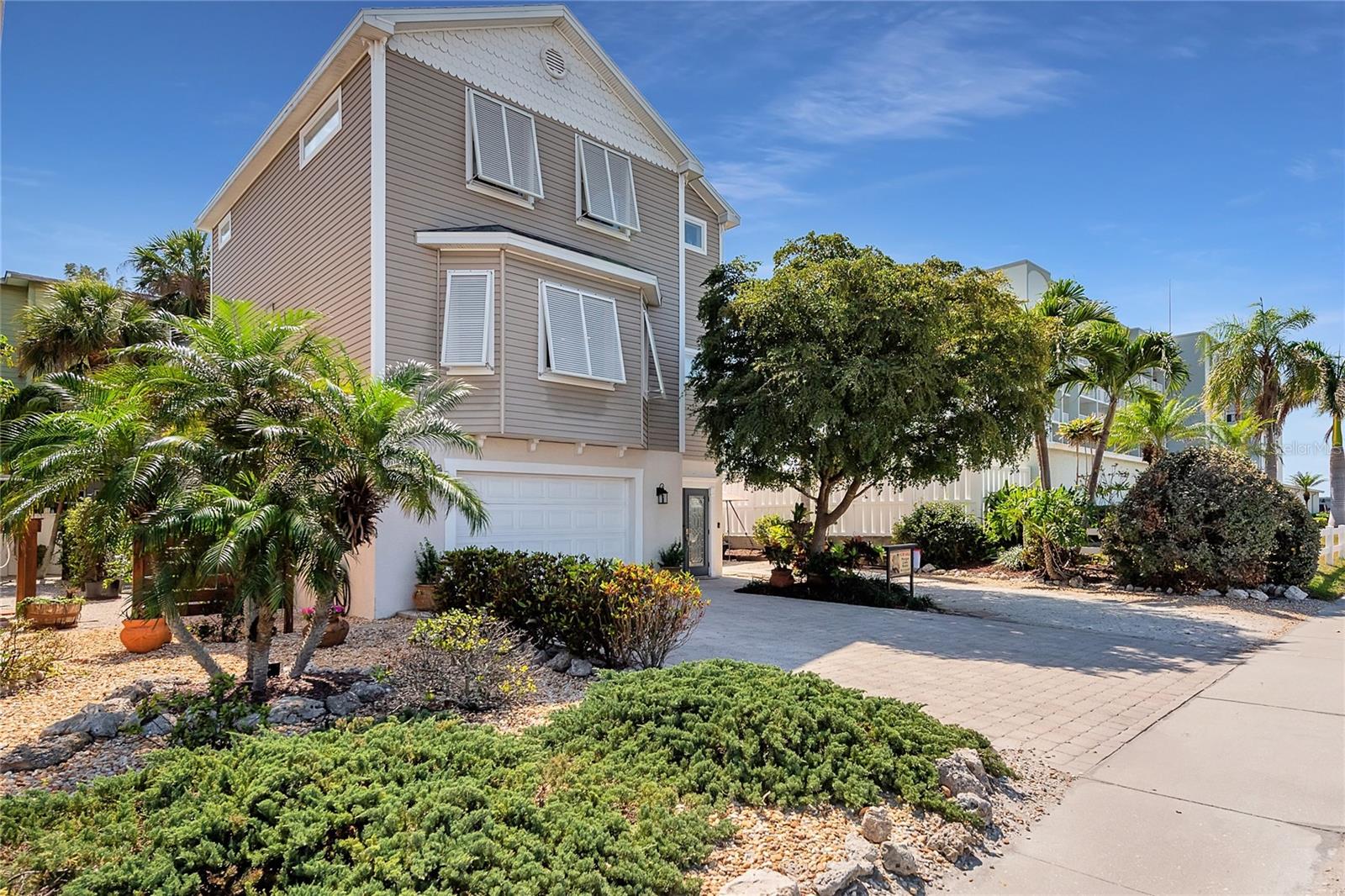 5392 GULF DR, HOLMES BEACH, FL, 34217