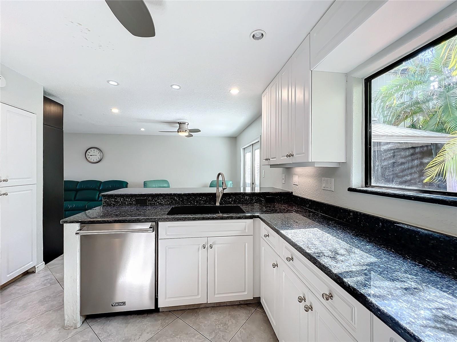 4001 BENEVA RD #409, SARASOTA, FL, 34233