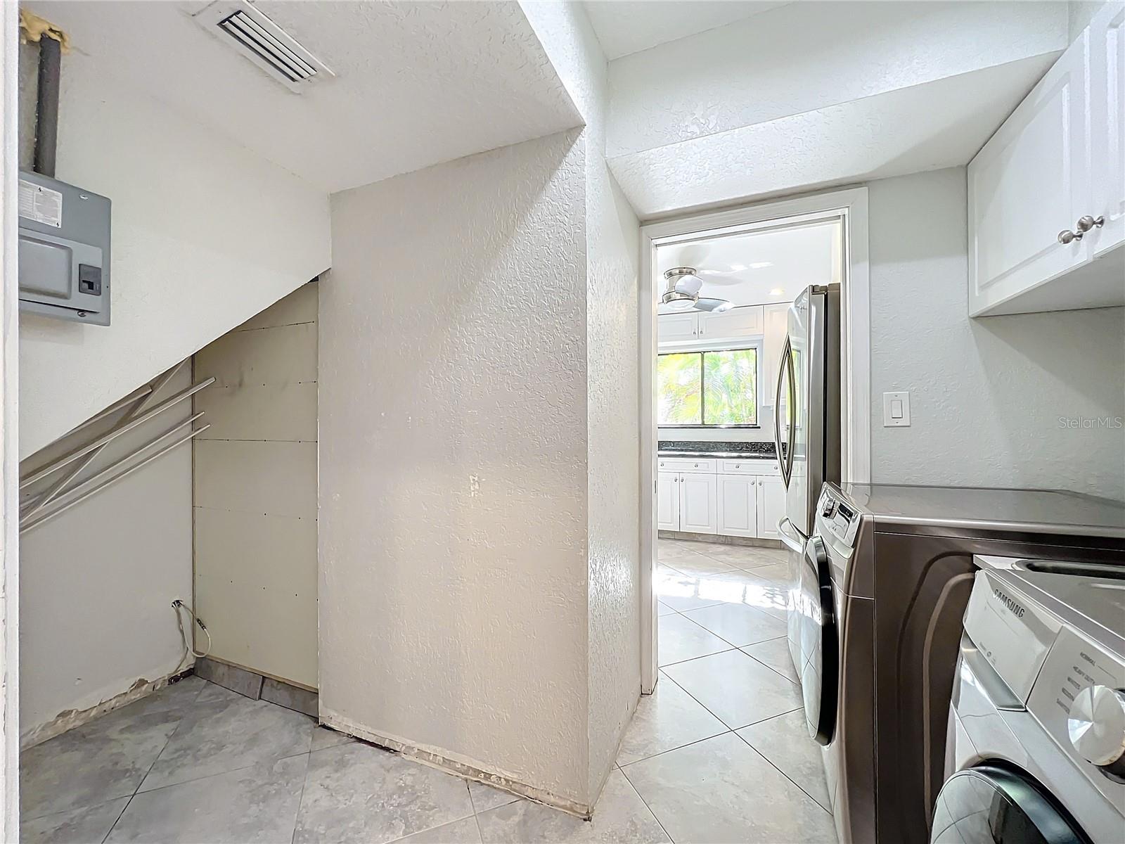 4001 BENEVA RD #409, SARASOTA, FL, 34233