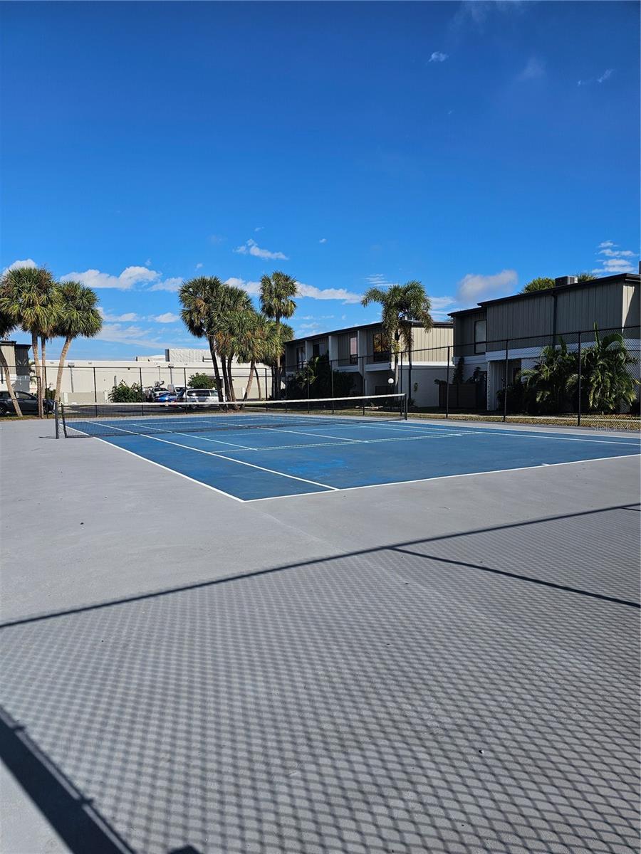 4001 BENEVA RD #409, SARASOTA, FL, 34233