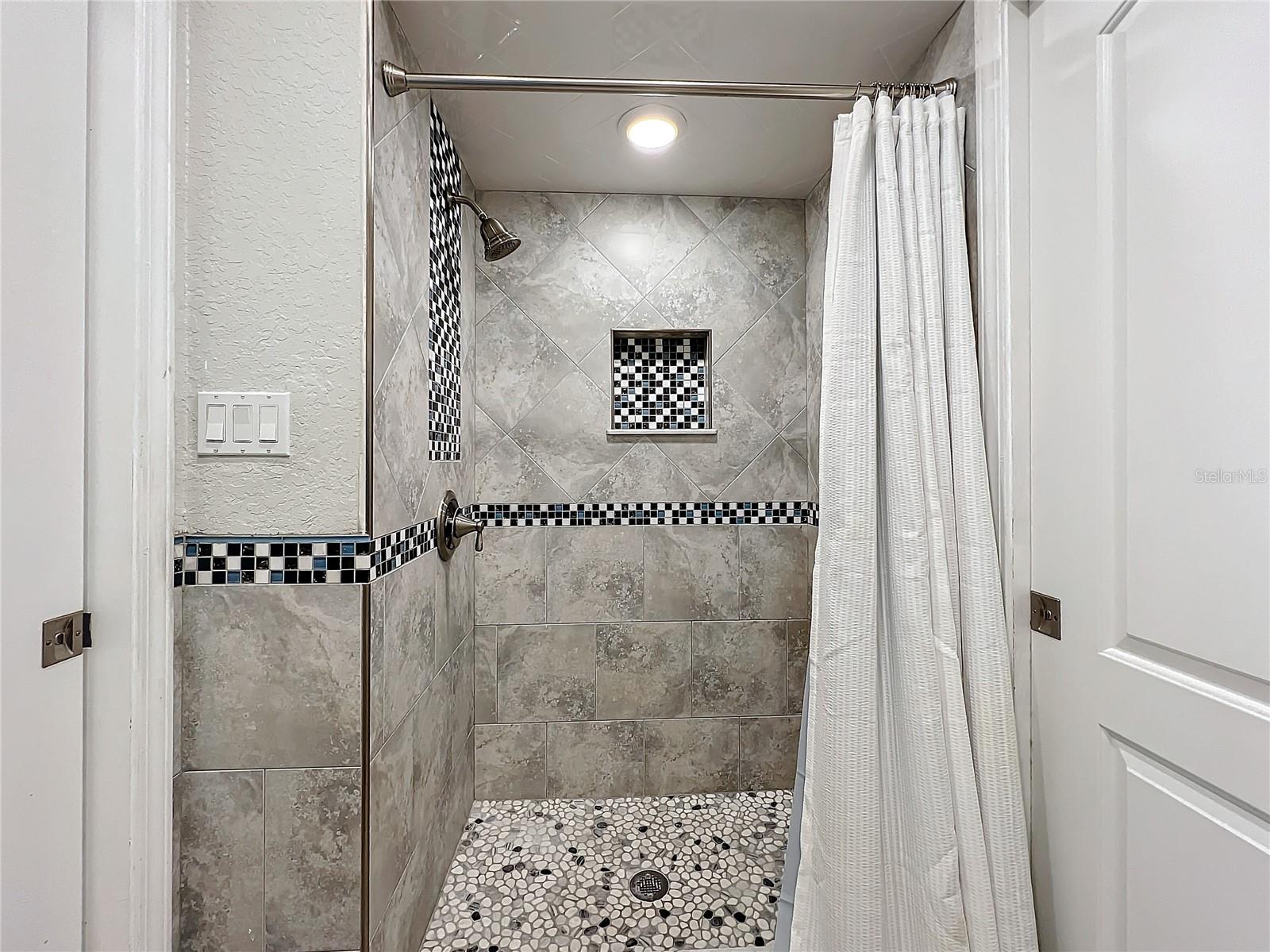 4001 BENEVA RD #409, SARASOTA, FL, 34233