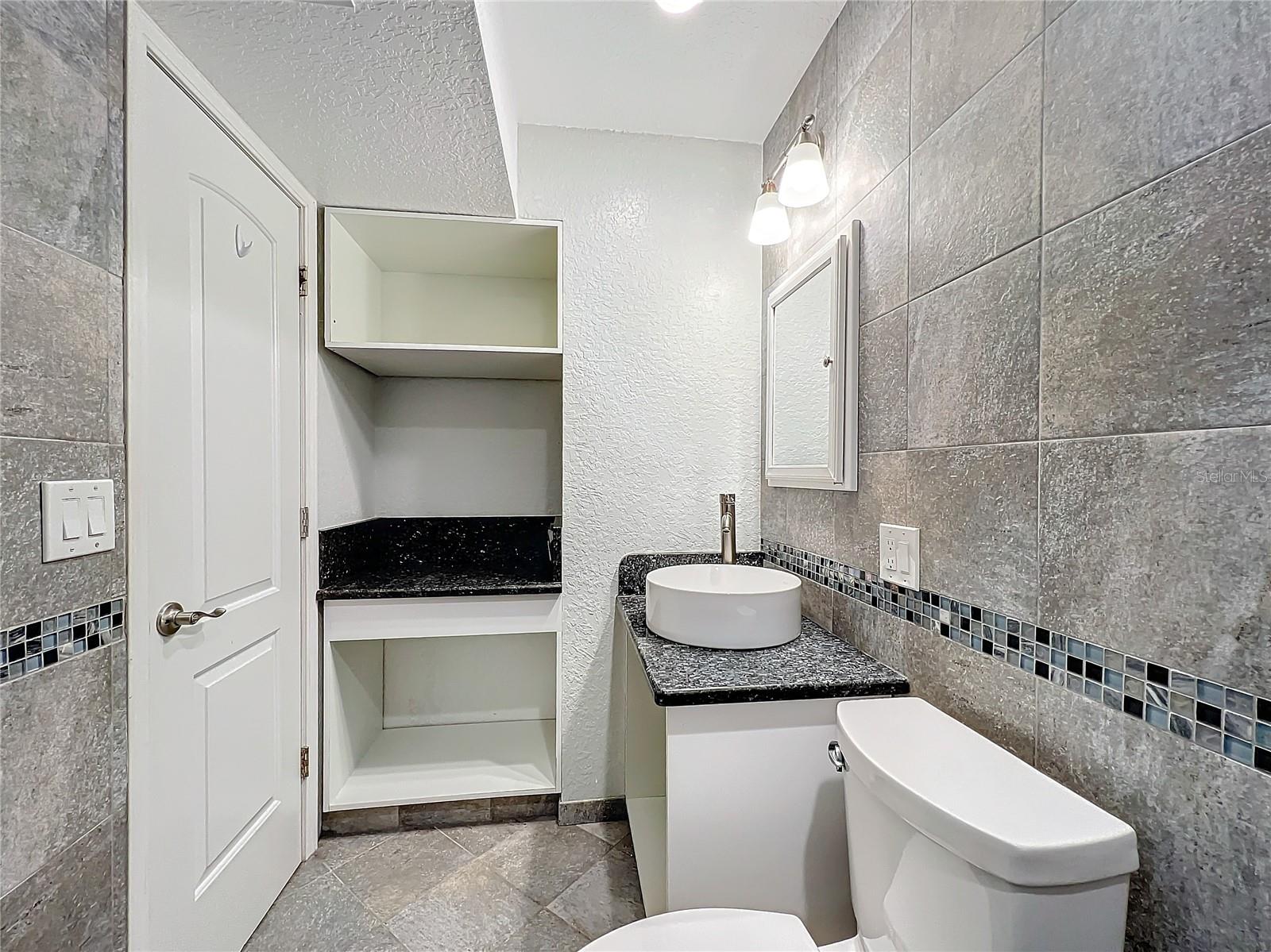 4001 BENEVA RD #409, SARASOTA, FL, 34233