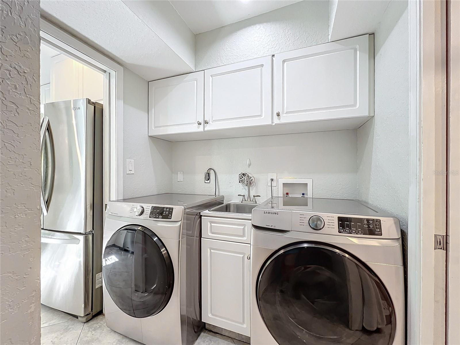 4001 BENEVA RD #409, SARASOTA, FL, 34233