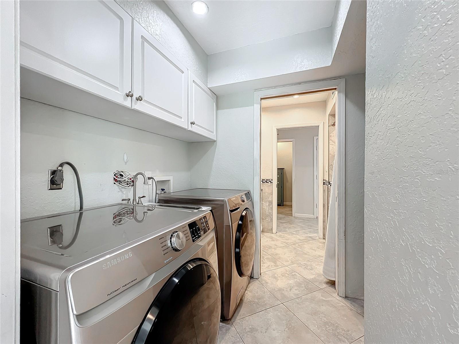 4001 BENEVA RD #409, SARASOTA, FL, 34233