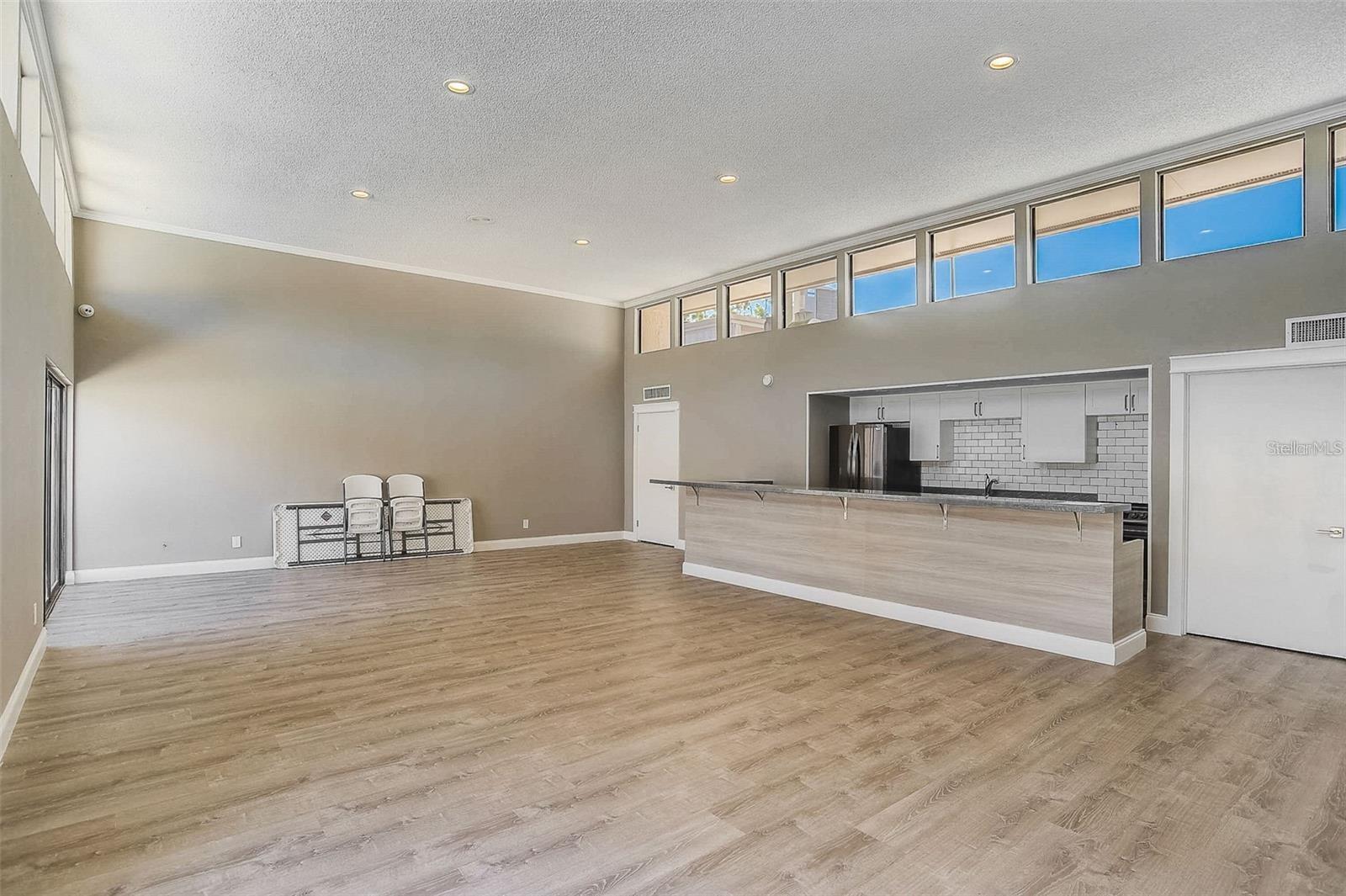 4001 BENEVA RD #409, SARASOTA, FL, 34233