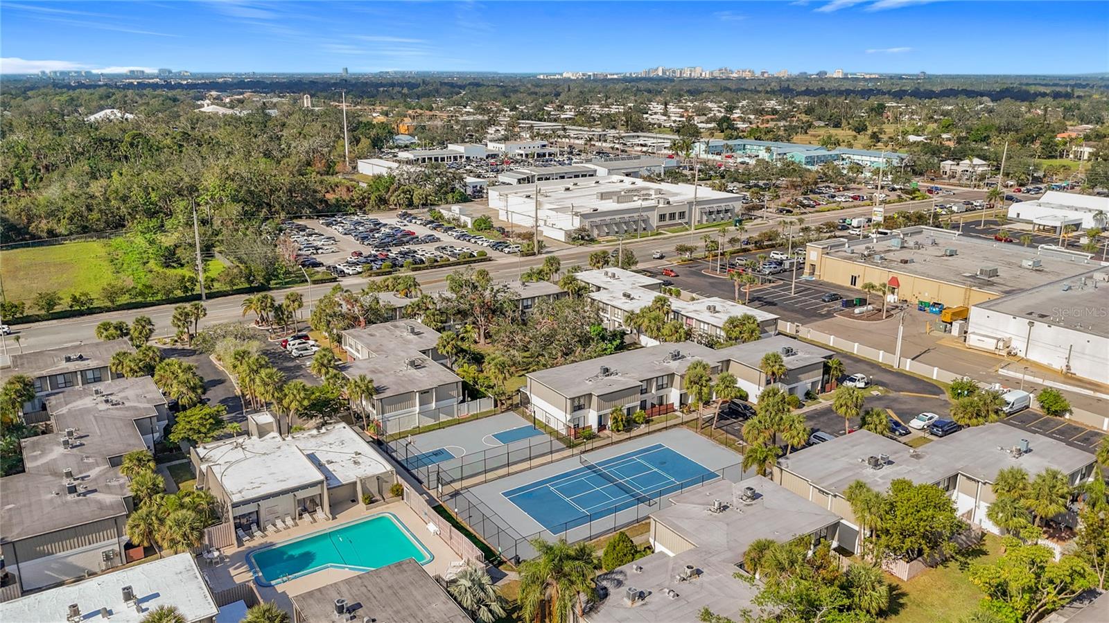 4001 BENEVA RD #409, SARASOTA, FL, 34233