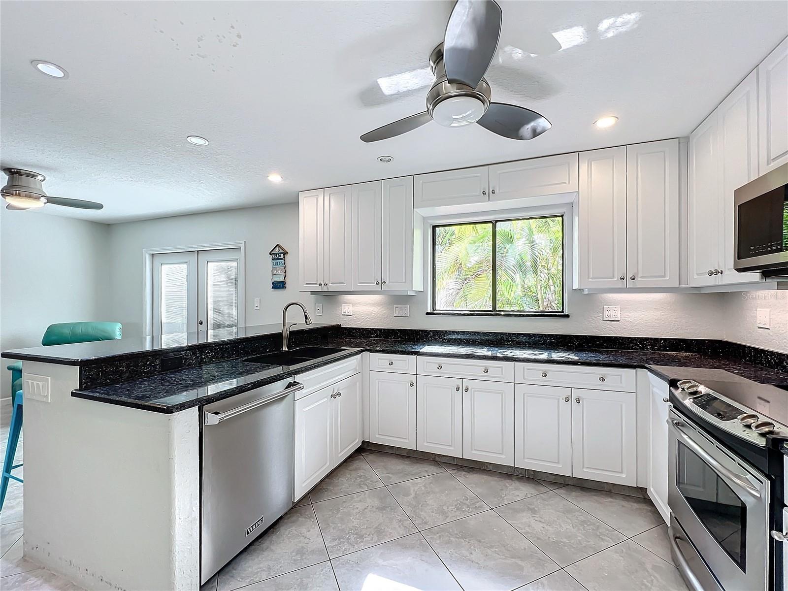 4001 BENEVA RD #409, SARASOTA, FL, 34233
