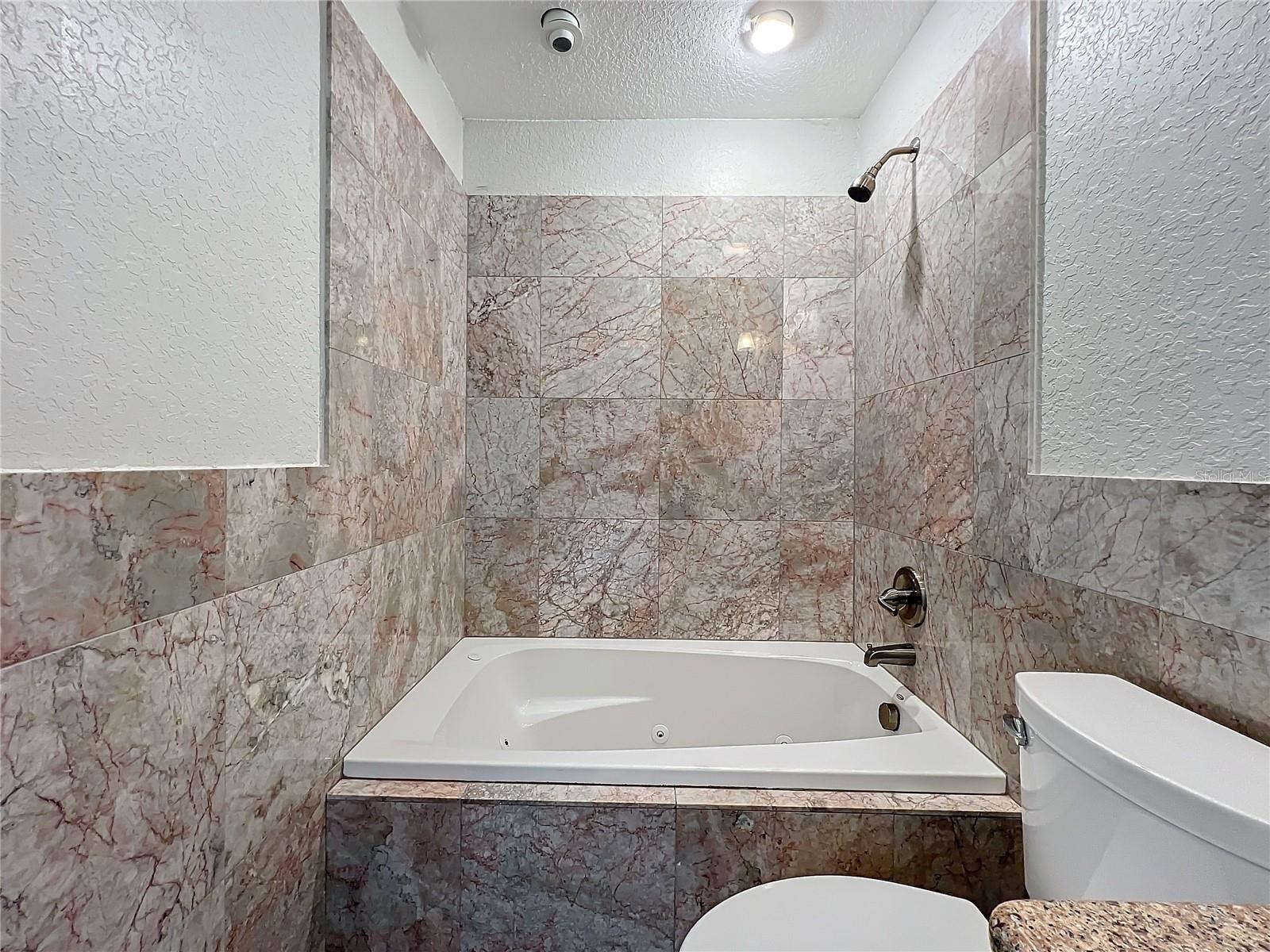 4001 BENEVA RD #409, SARASOTA, FL, 34233
