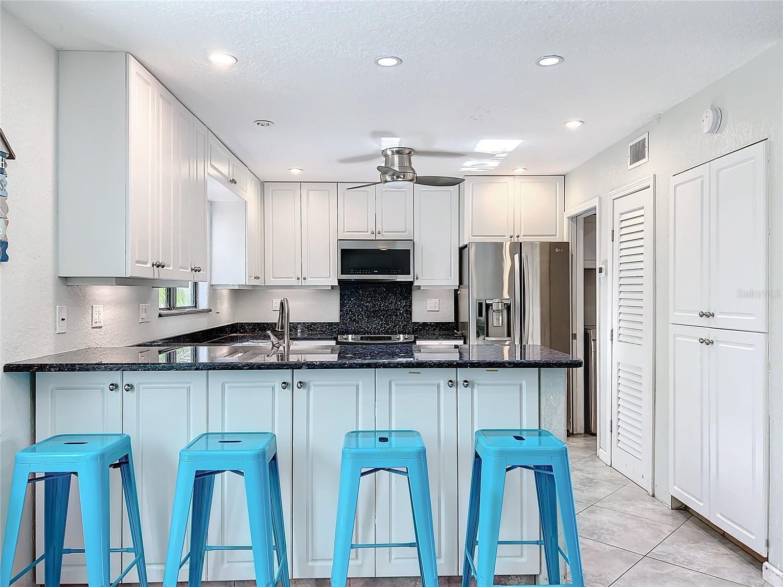 4001 BENEVA RD #409, SARASOTA, FL, 34233