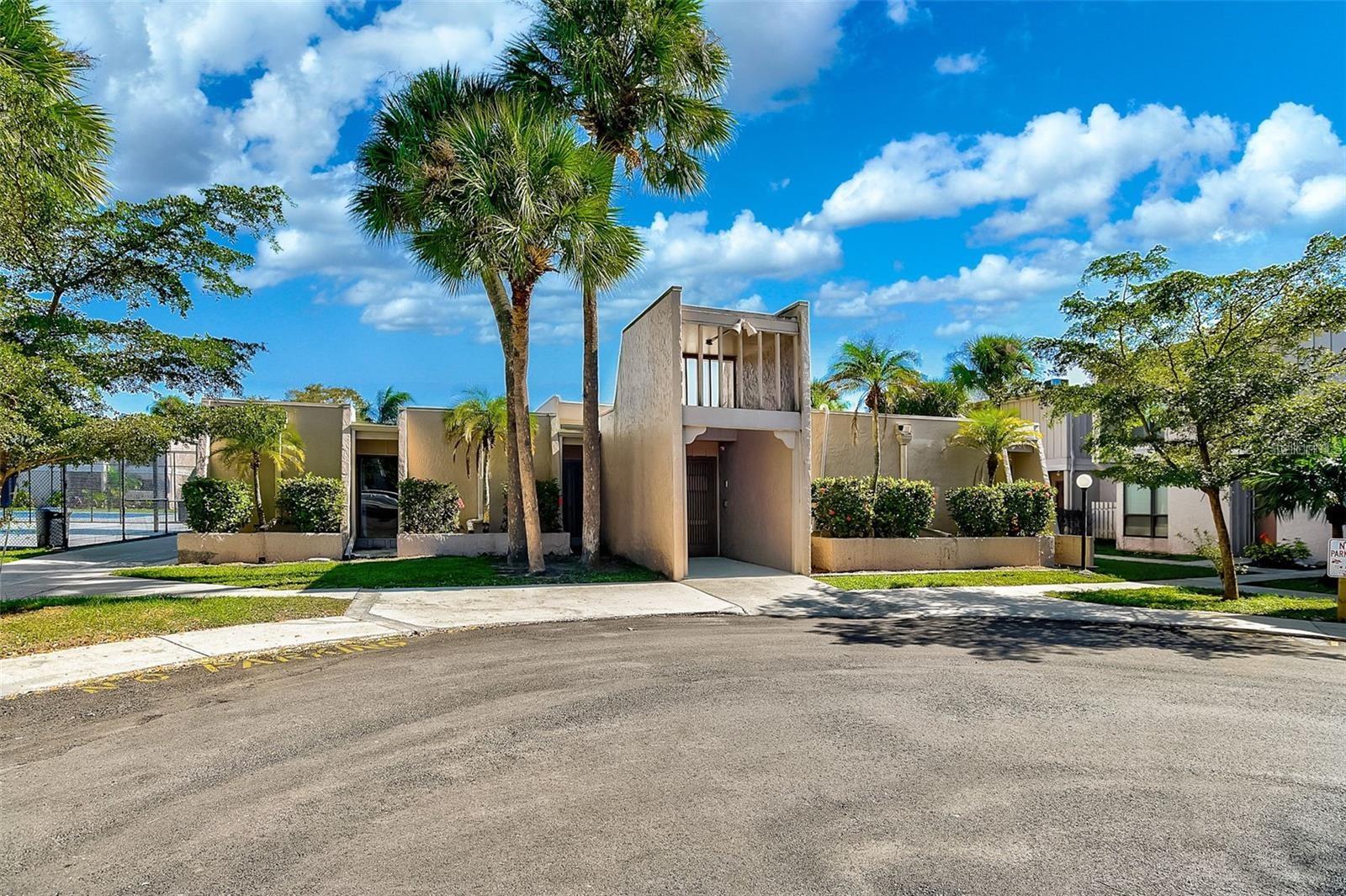 4001 BENEVA RD #409, SARASOTA, FL, 34233