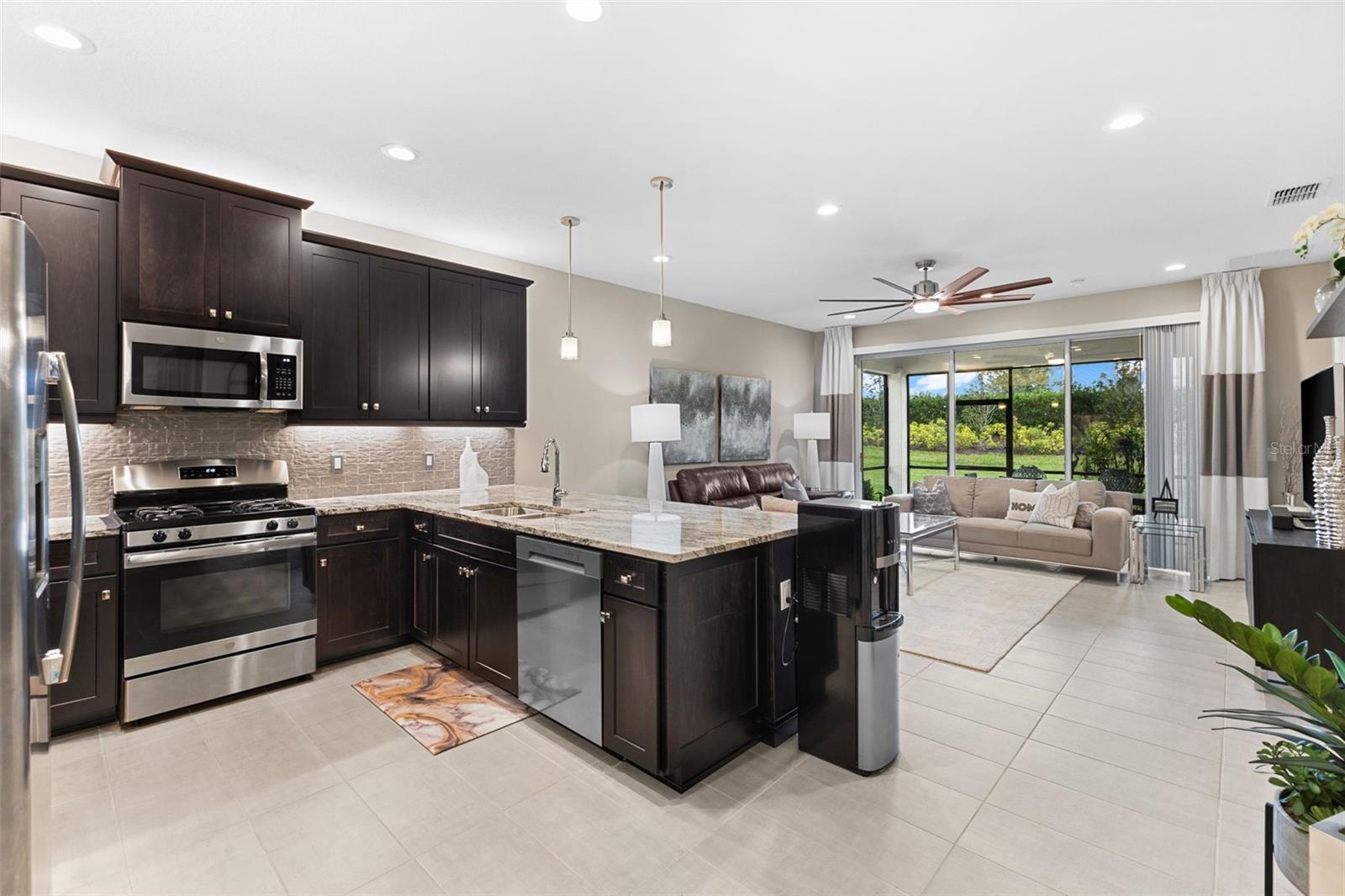 4905 AVILA LAKES DR, WIMAUMA, FL, 33598