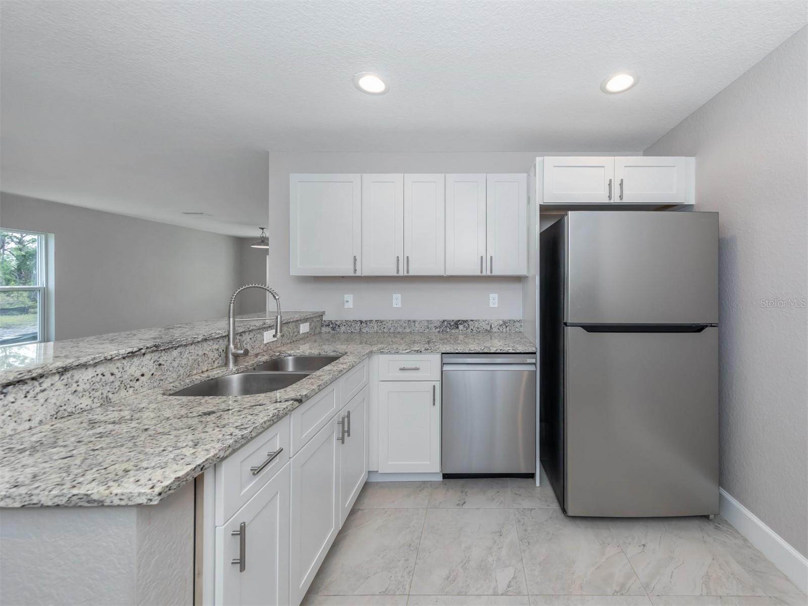 115 BOUNDARY BLVD #2, ROTONDA WEST, FL, 33947