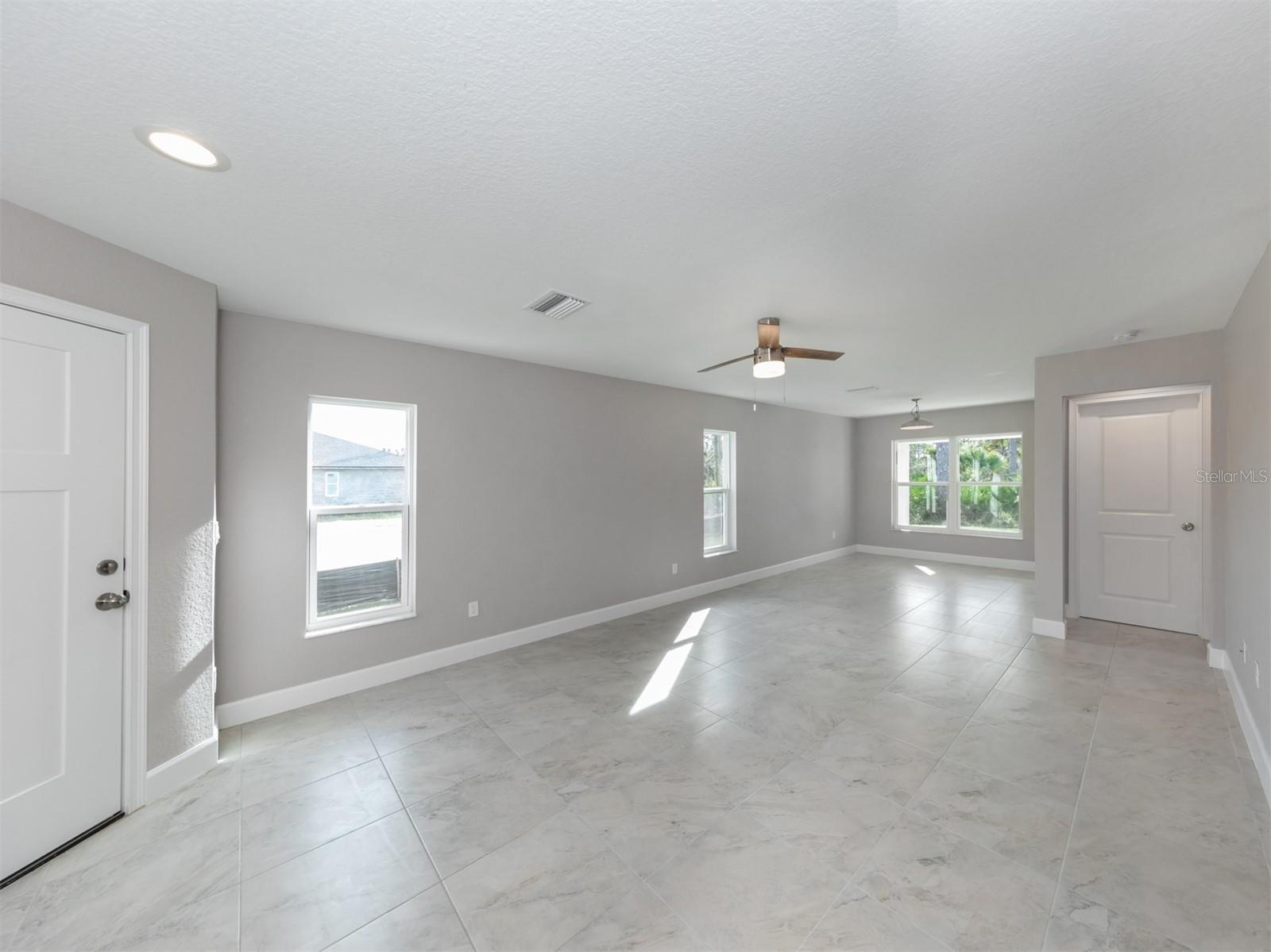 115 BOUNDARY BLVD #2, ROTONDA WEST, FL, 33947
