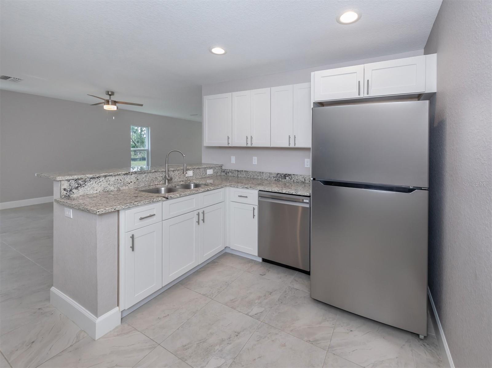 115 BOUNDARY BLVD #2, ROTONDA WEST, FL, 33947