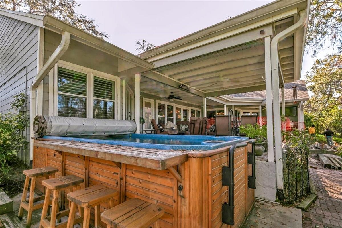 2420 BUTTERNUT CT, DUNEDIN, FL, 34698