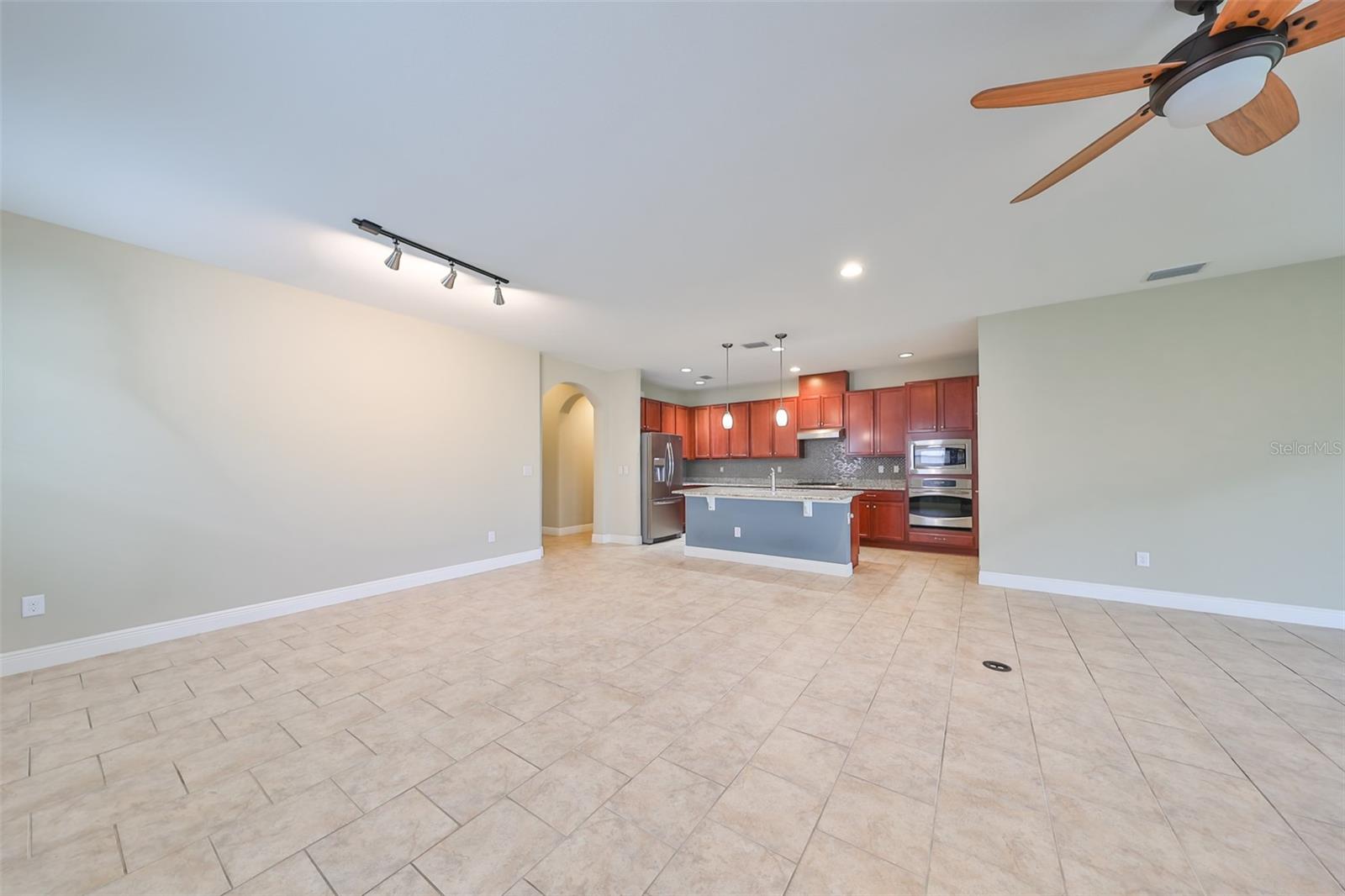 6910 SAIL VIEW LN, APOLLO BEACH, FL, 33572