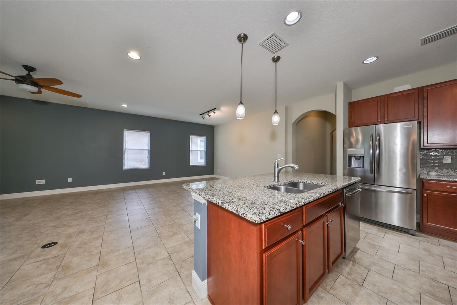 6910 SAIL VIEW LN, APOLLO BEACH, FL, 33572