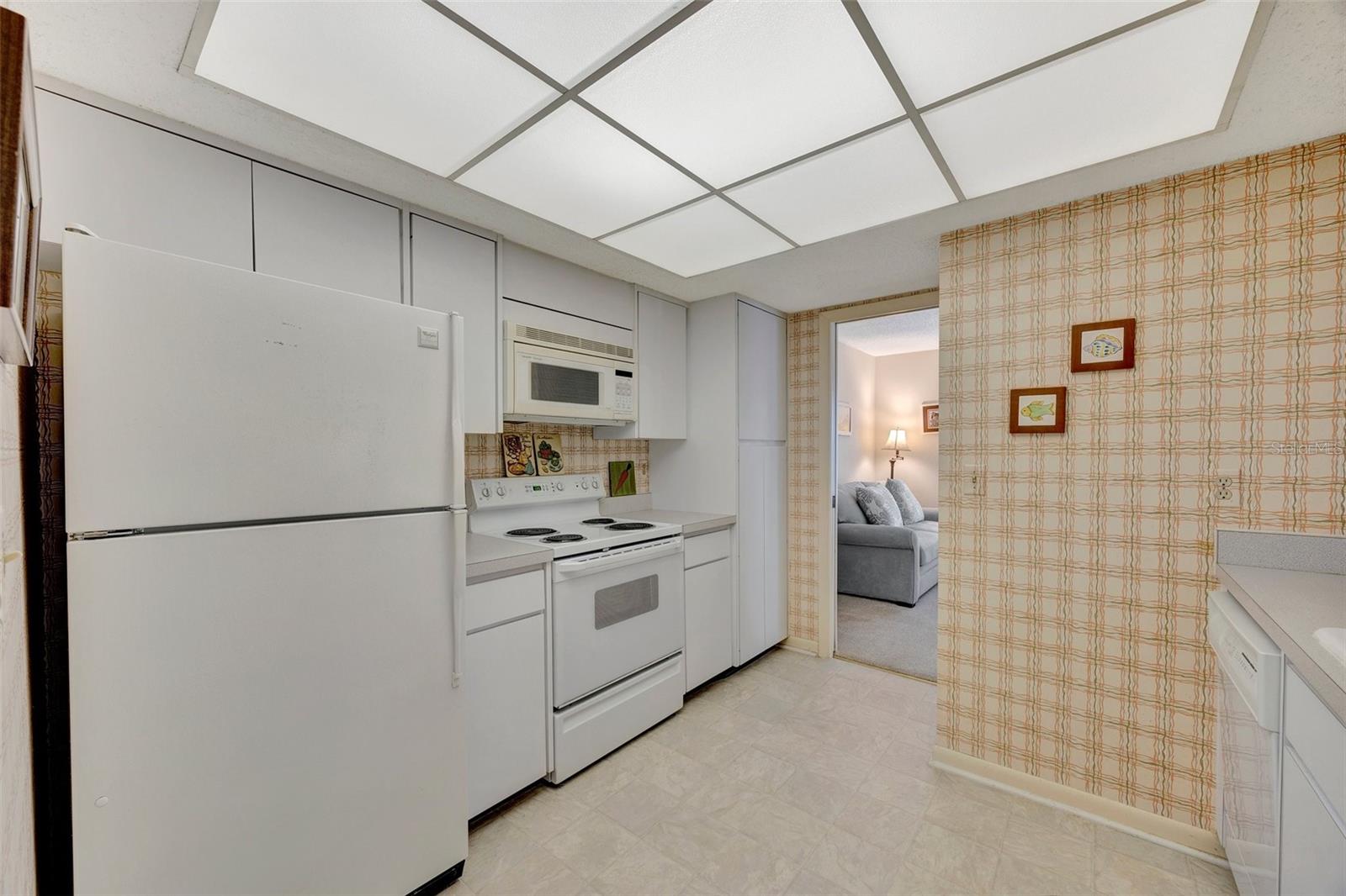 6029 E PEPPERTREE WAY #116, SARASOTA, FL, 34242