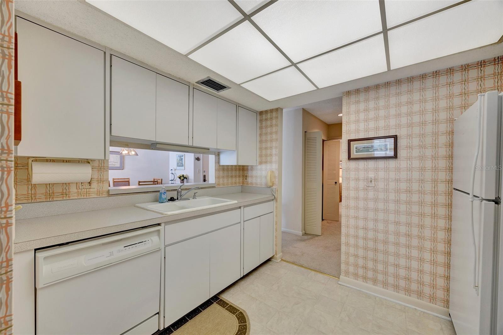 6029 E PEPPERTREE WAY #116, SARASOTA, FL, 34242