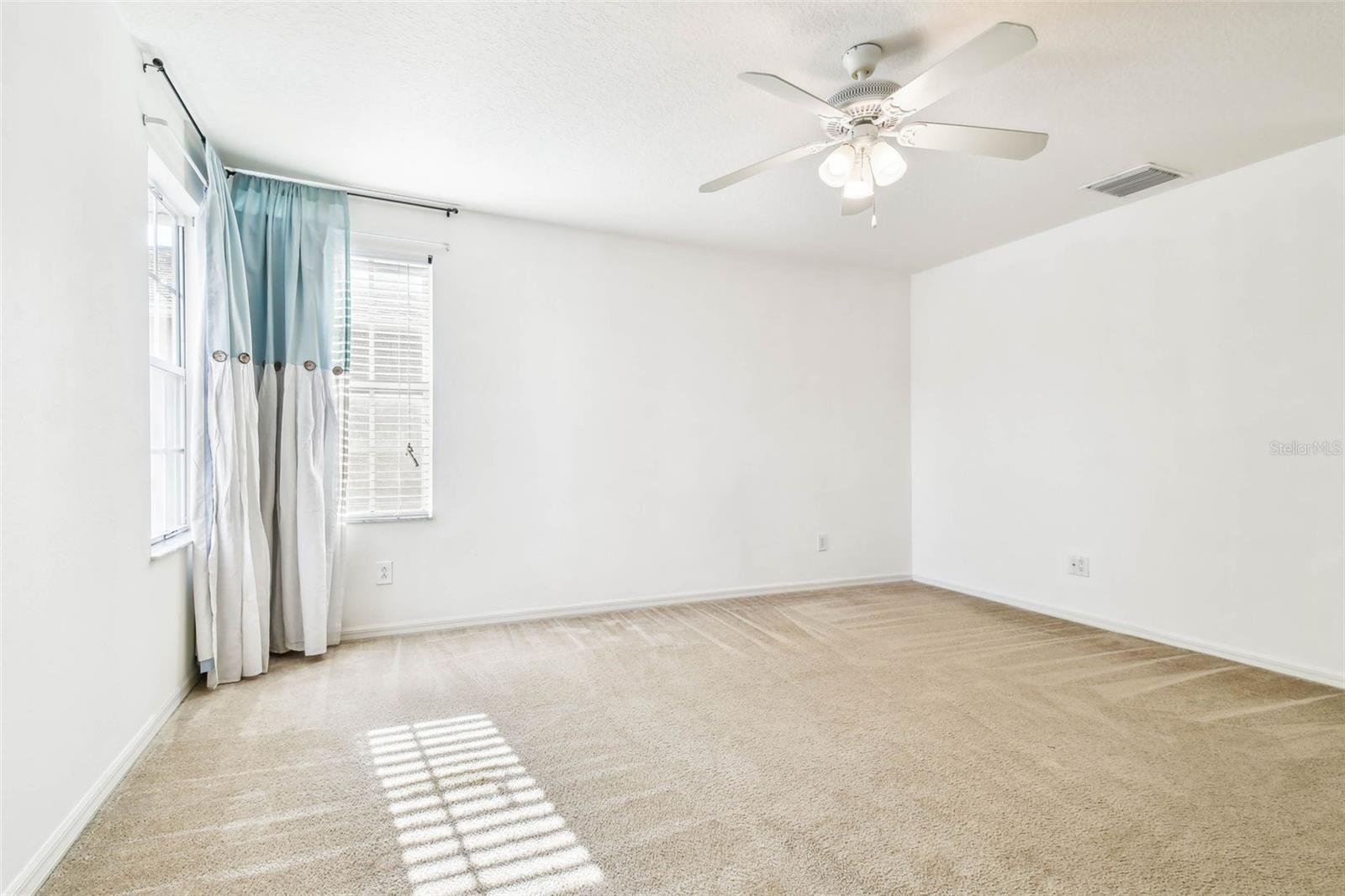 3327 DOWNAN POINT DR, LAND O LAKES, FL, 34638