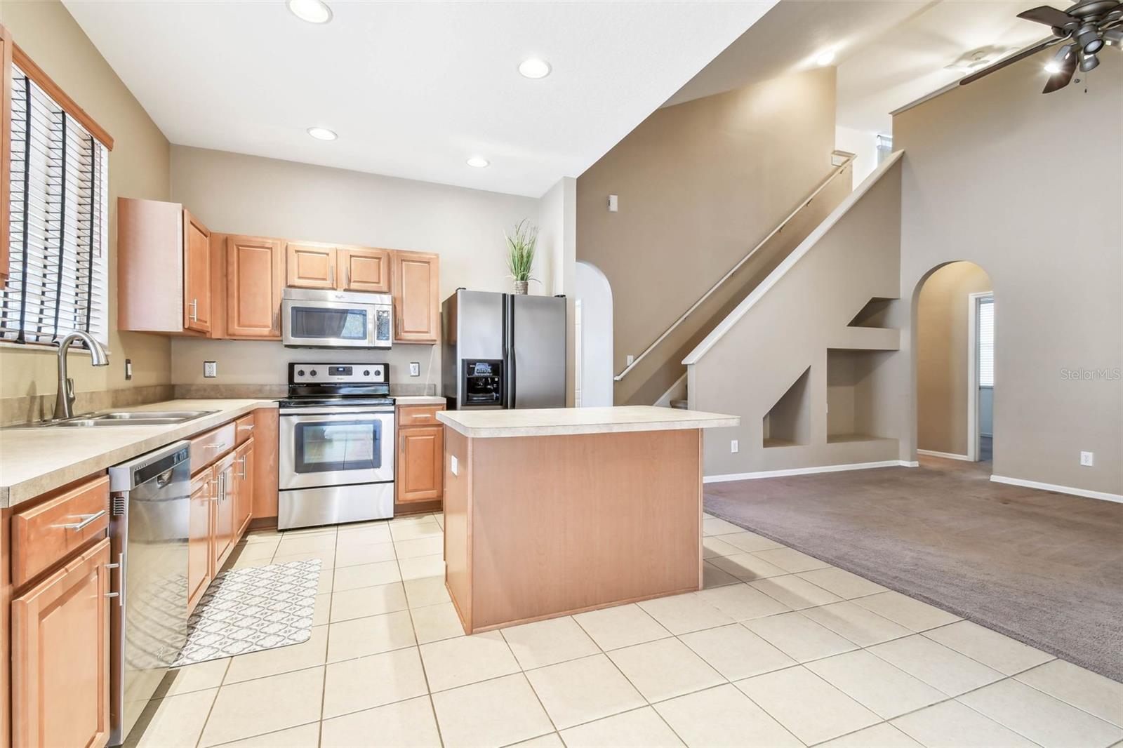 3327 DOWNAN POINT DR, LAND O LAKES, FL, 34638