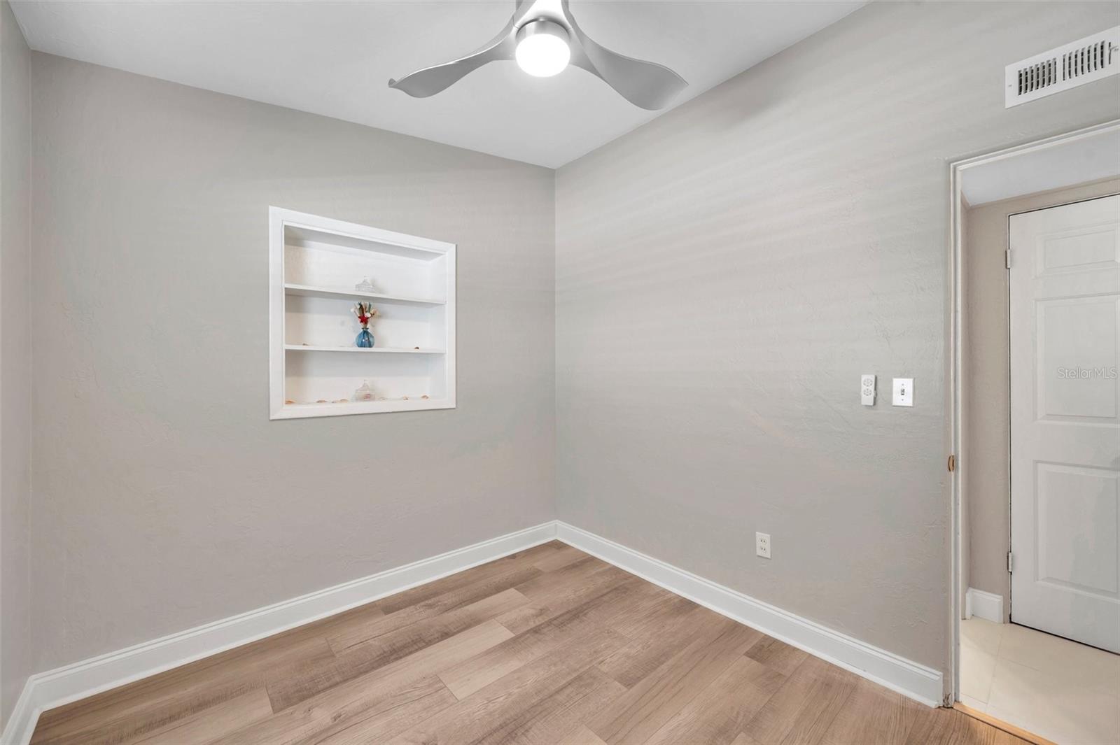 262 5TH ST NW, LARGO, FL, 33770