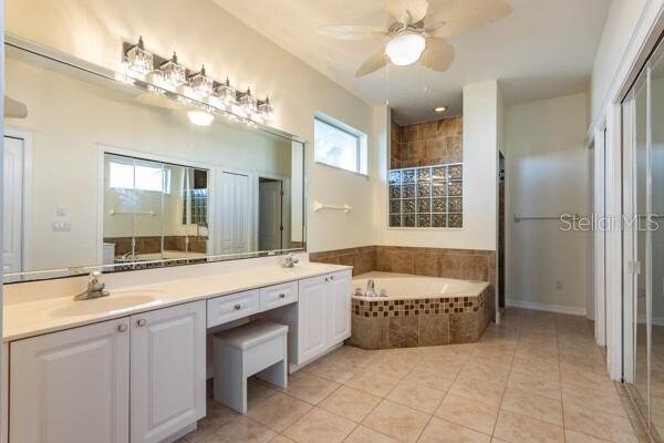 21 CEDARWOOD CT, PALM COAST, FL, 32137