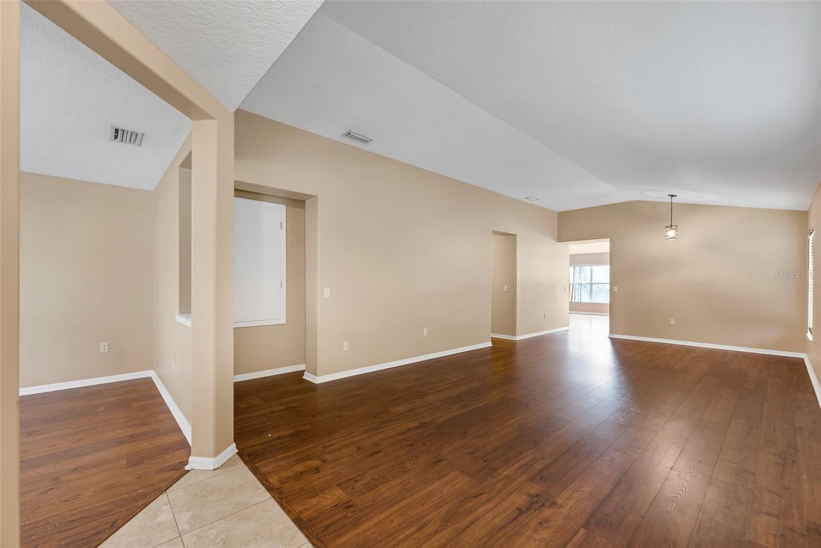 10615 DAWNS LIGHT DR, RIVERVIEW, FL, 33578