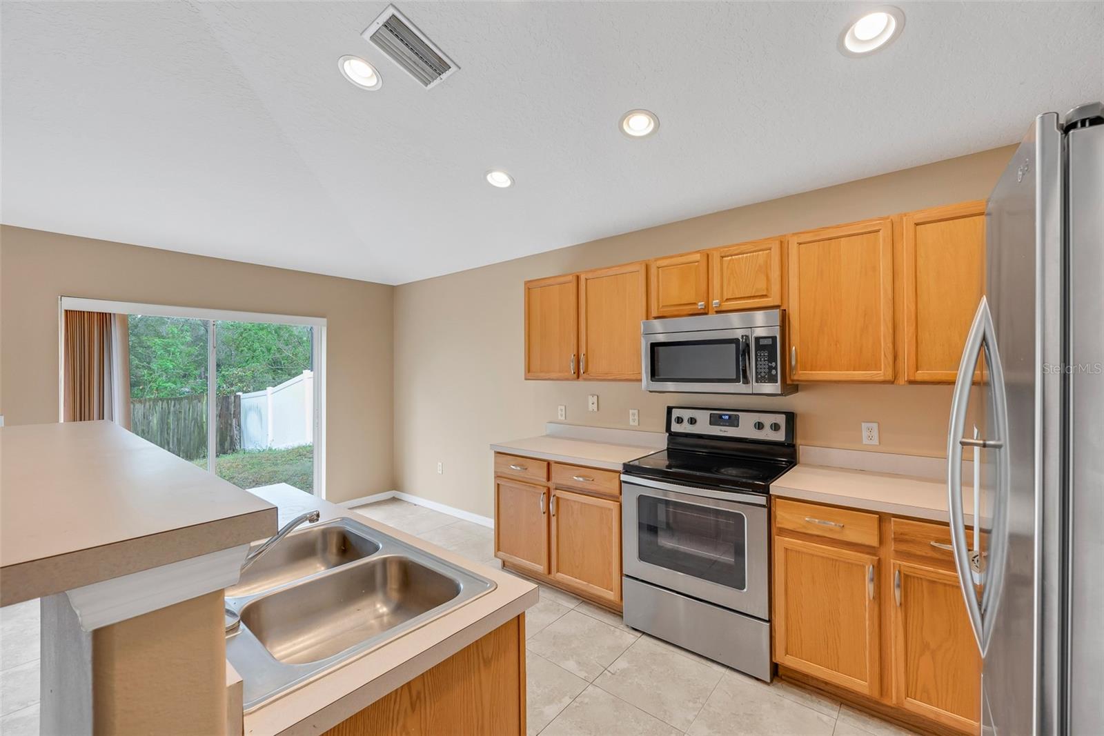 10615 DAWNS LIGHT DR, RIVERVIEW, FL, 33578