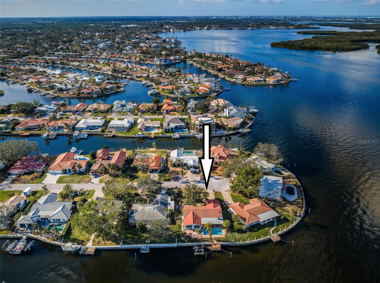 2084 IOWA AVE NE, ST PETERSBURG, FL, 33703