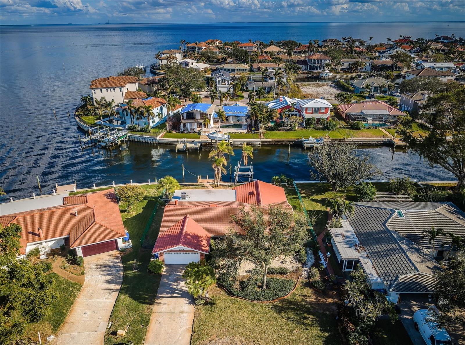 2084 IOWA AVE NE, ST PETERSBURG, FL, 33703