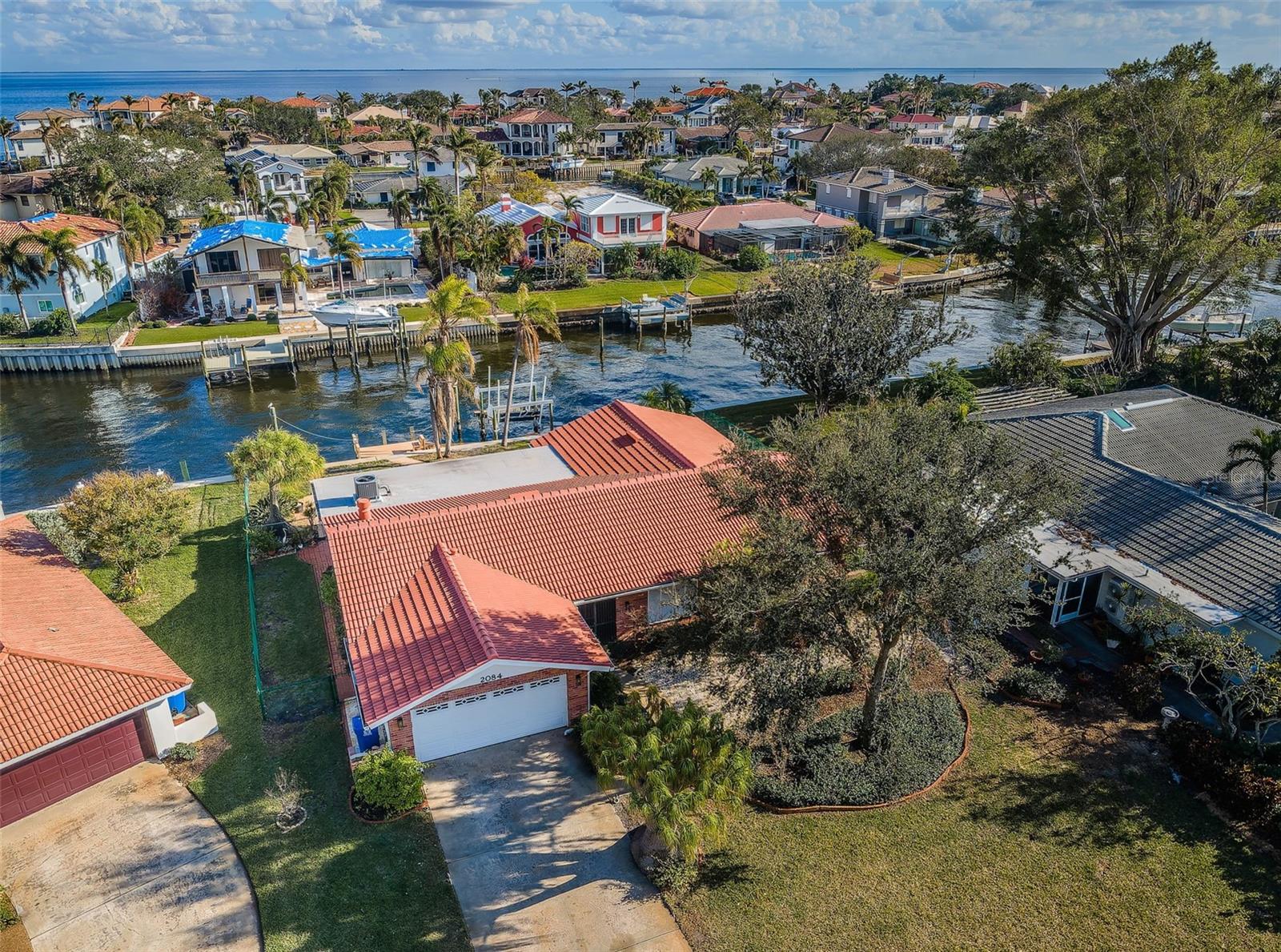 2084 IOWA AVE NE, ST PETERSBURG, FL, 33703