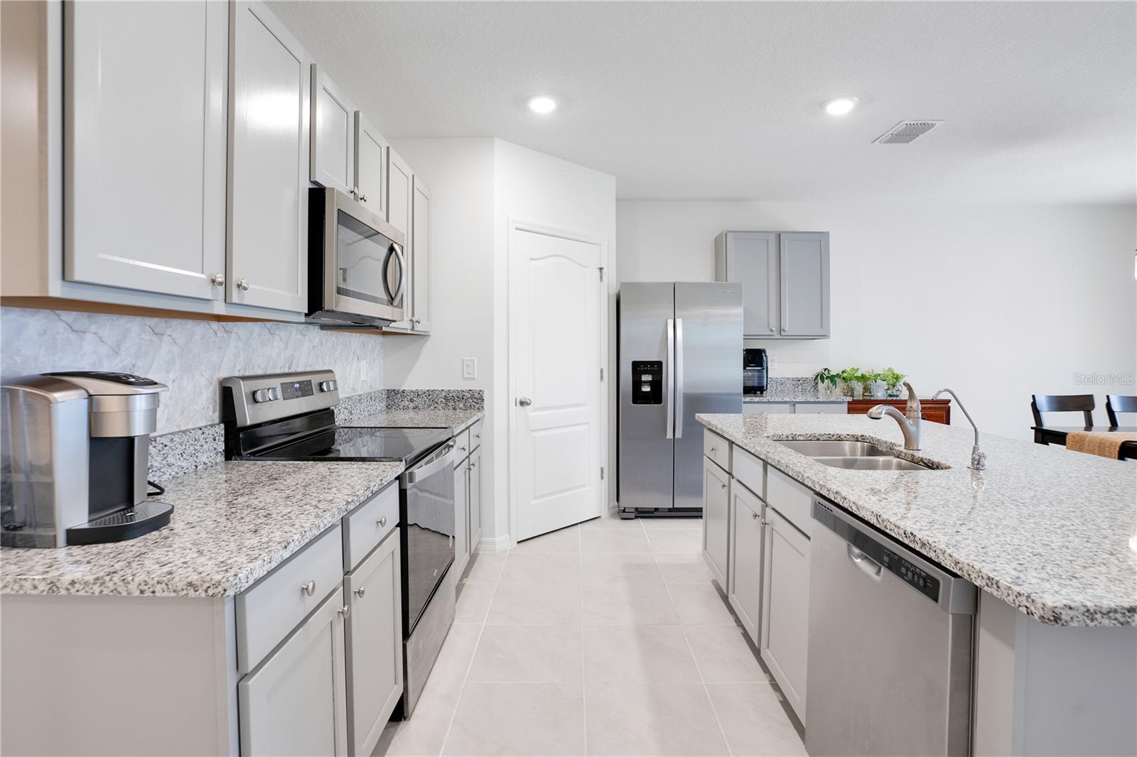 344 AMERICAN HOLLY AVE, DEBARY, FL, 32713