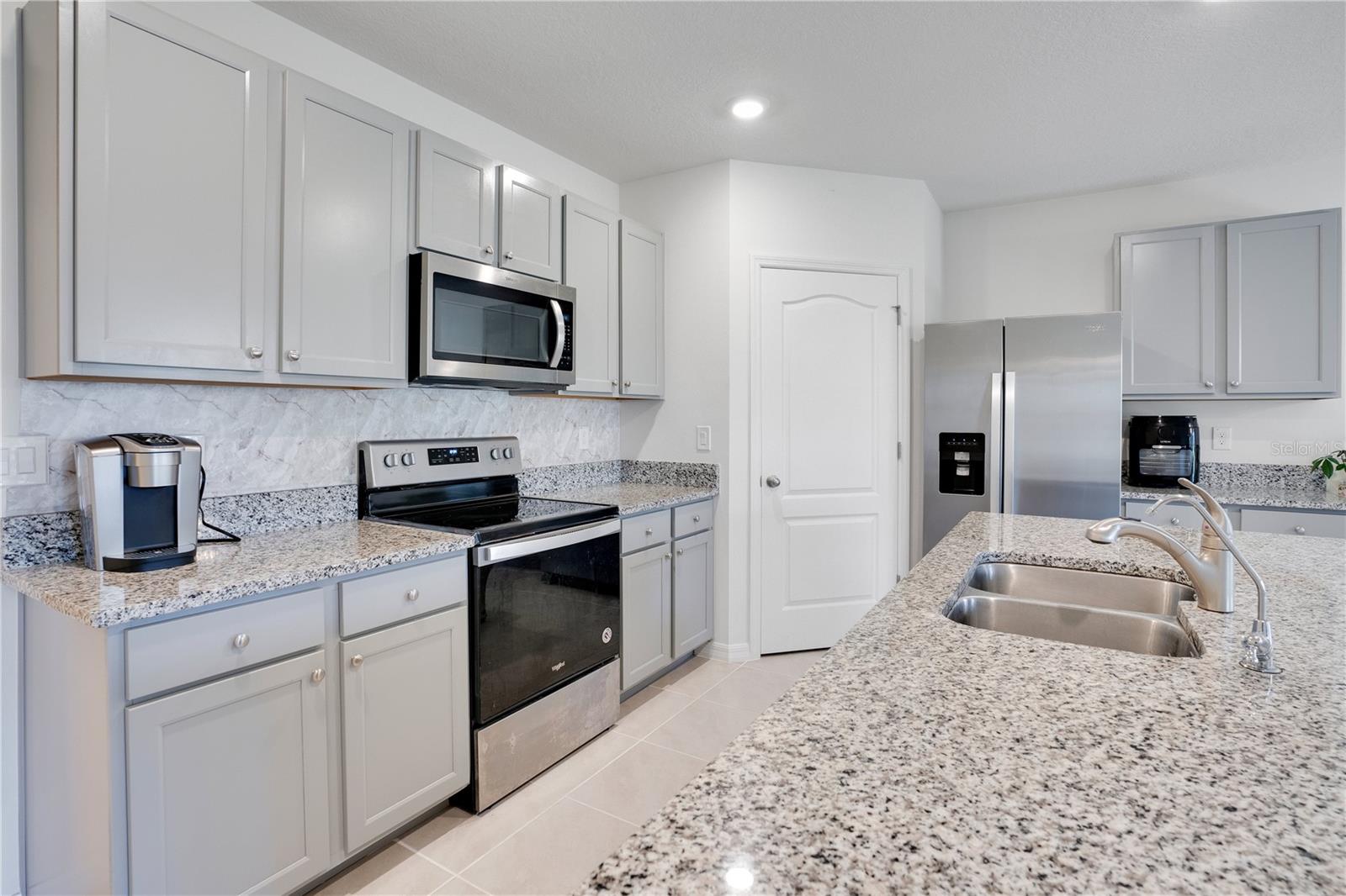 344 AMERICAN HOLLY AVE, DEBARY, FL, 32713