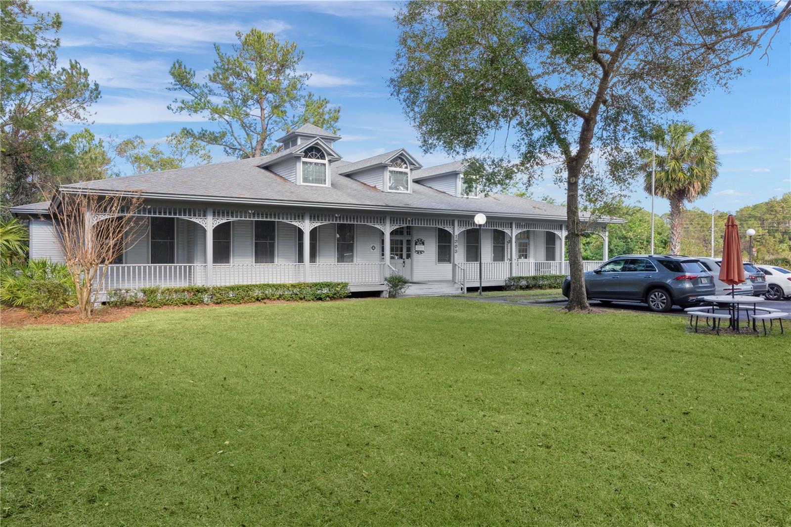 1303 LIMIT AVE, MOUNT DORA, FL, 32757
