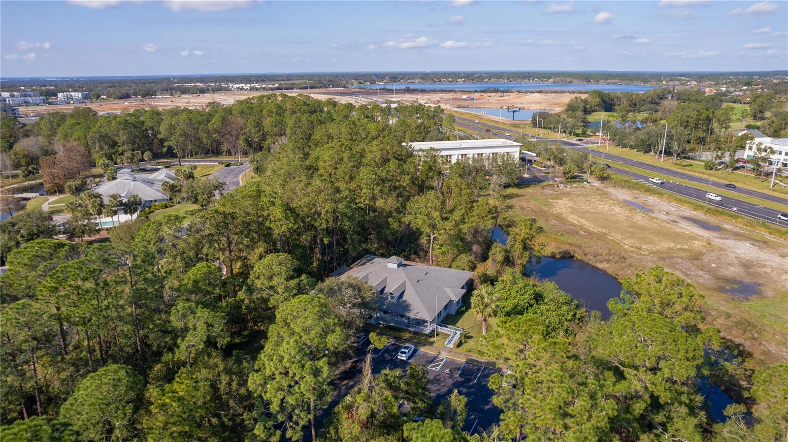 1303 LIMIT AVE, MOUNT DORA, FL, 32757