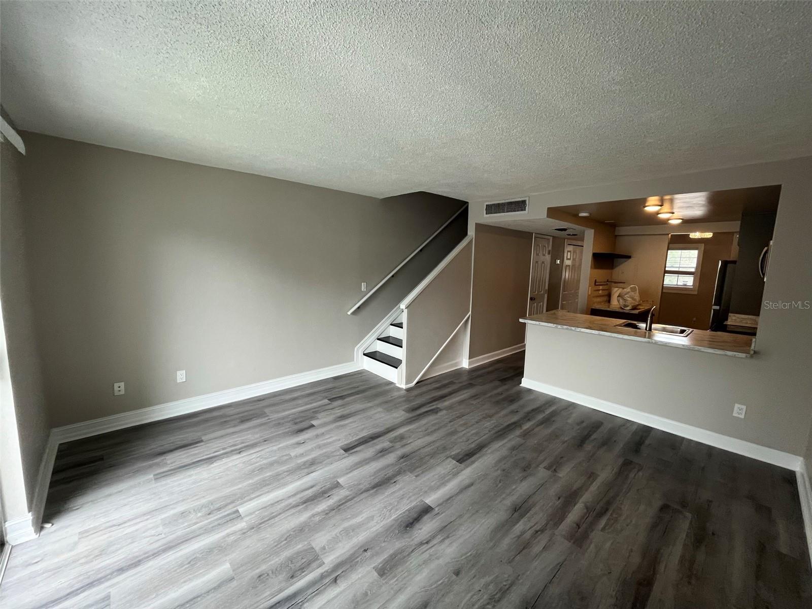 705 RUSSELL LN #212, BRANDON, FL, 33510