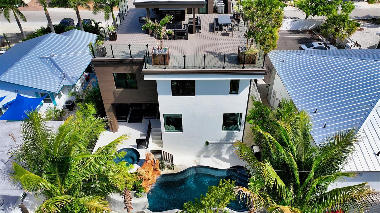 200 GARFIELD DR, SARASOTA, FL, 34236