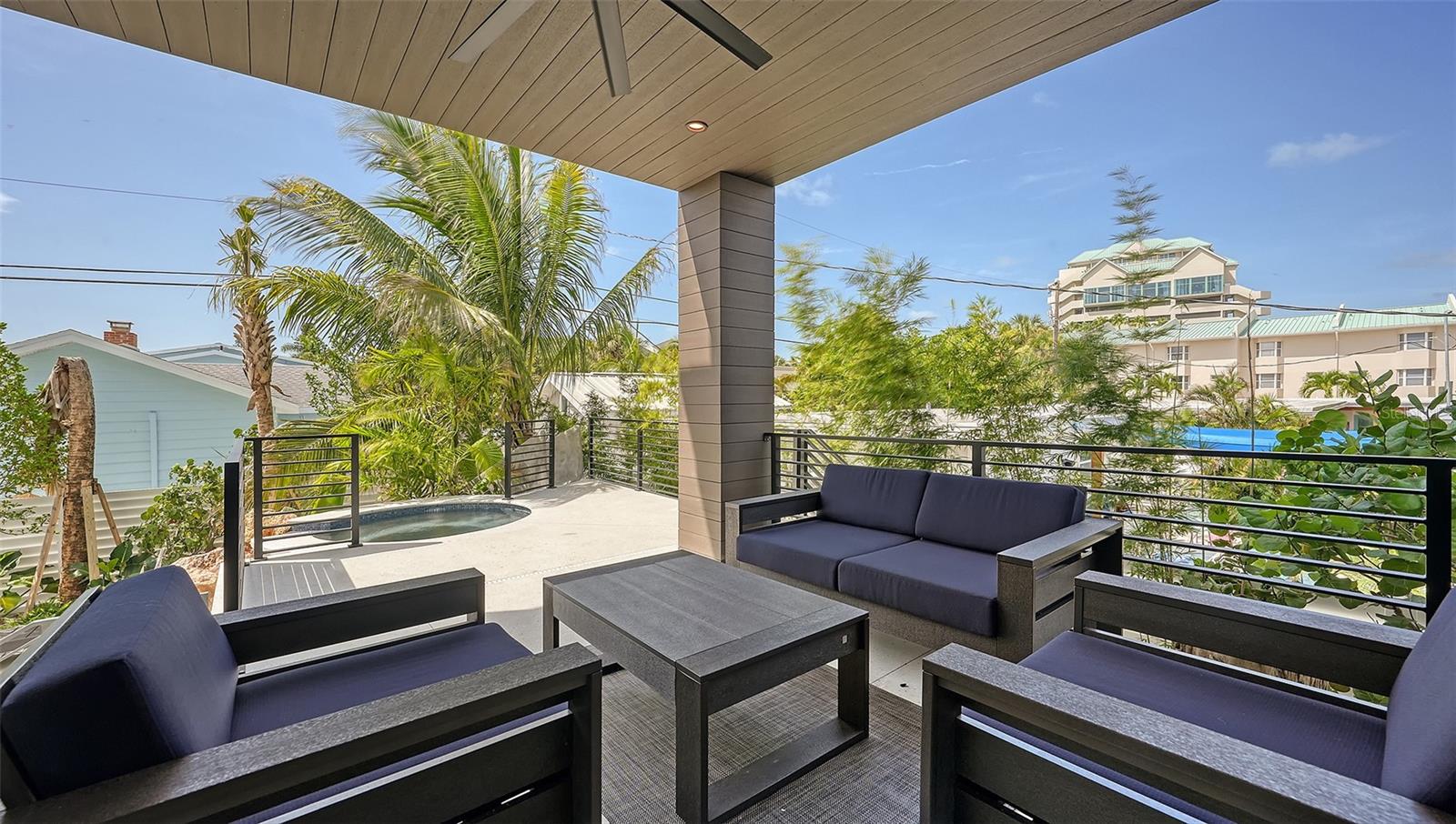 200 GARFIELD DR, SARASOTA, FL, 34236
