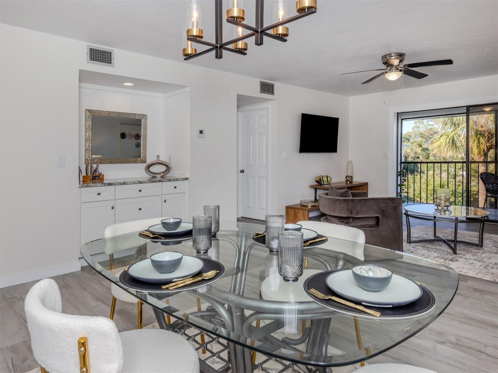 1100 CAPRI ISLES BLVD #221, VENICE, FL, 34292