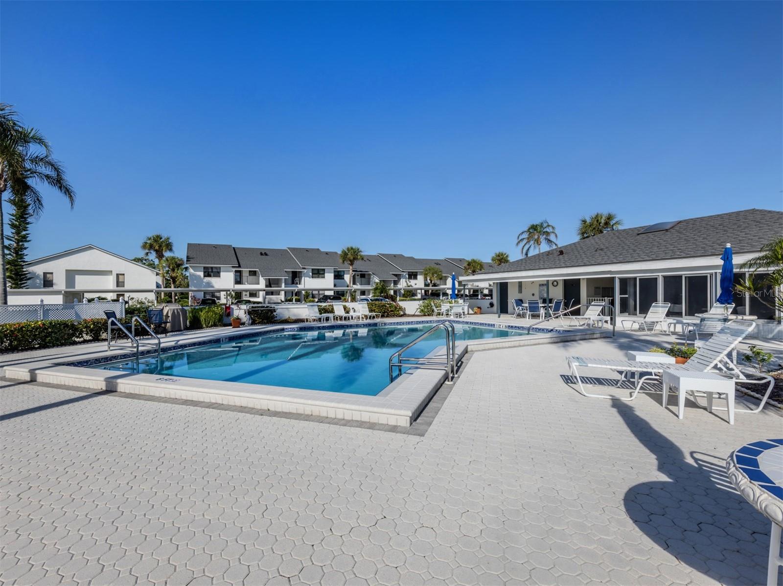 1100 CAPRI ISLES BLVD #221, VENICE, FL, 34292
