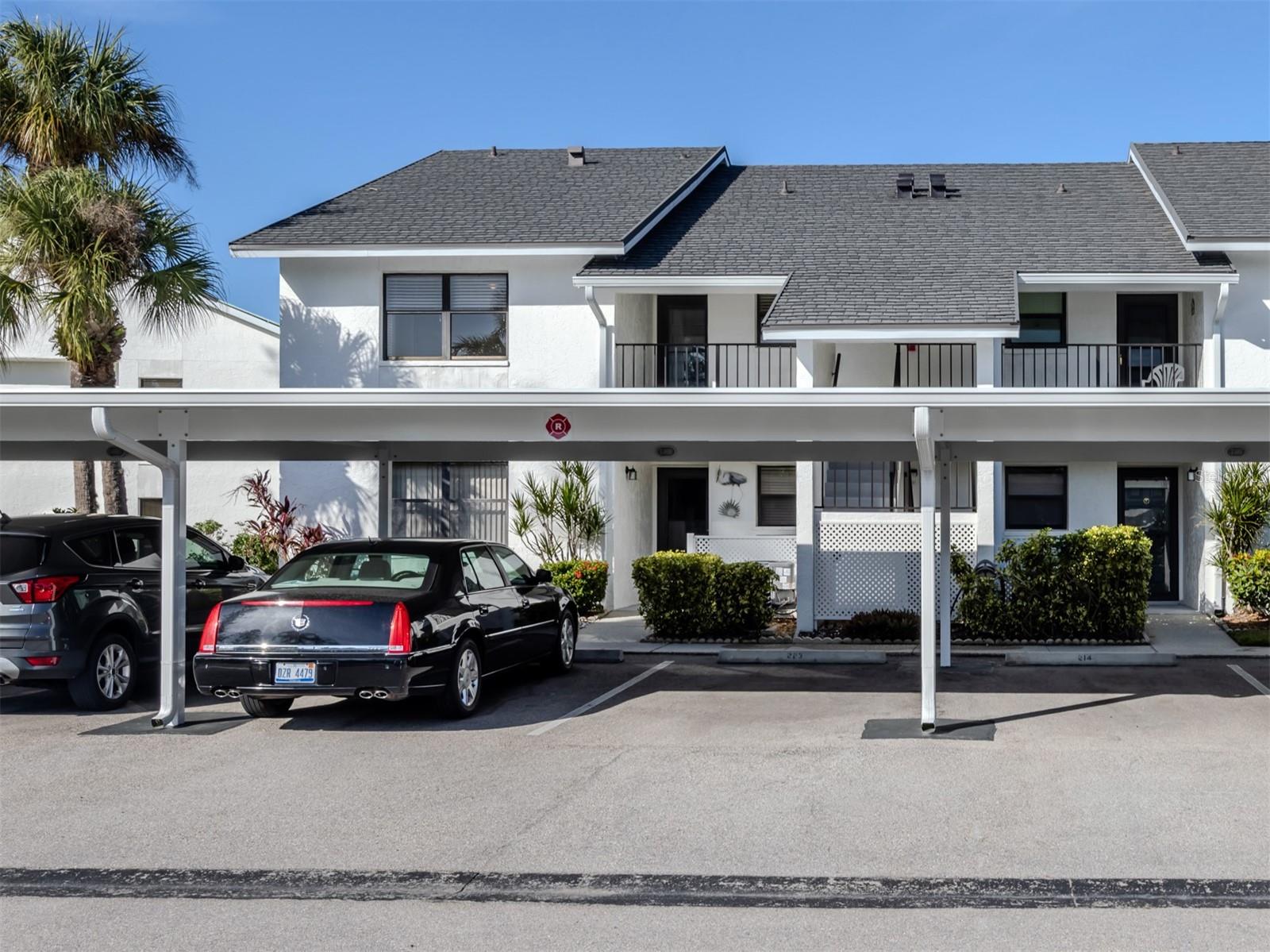 1100 CAPRI ISLES BLVD #221, VENICE, FL, 34292