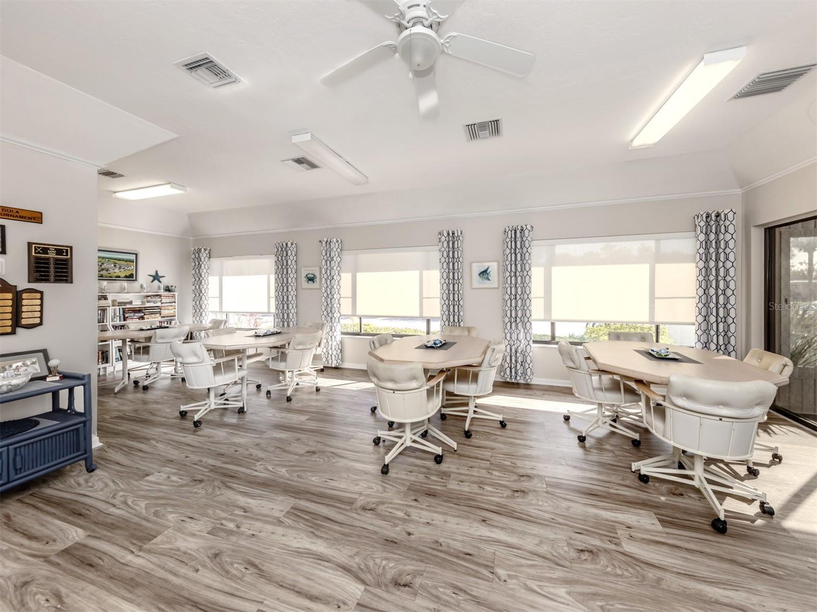 1100 CAPRI ISLES BLVD #221, VENICE, FL, 34292