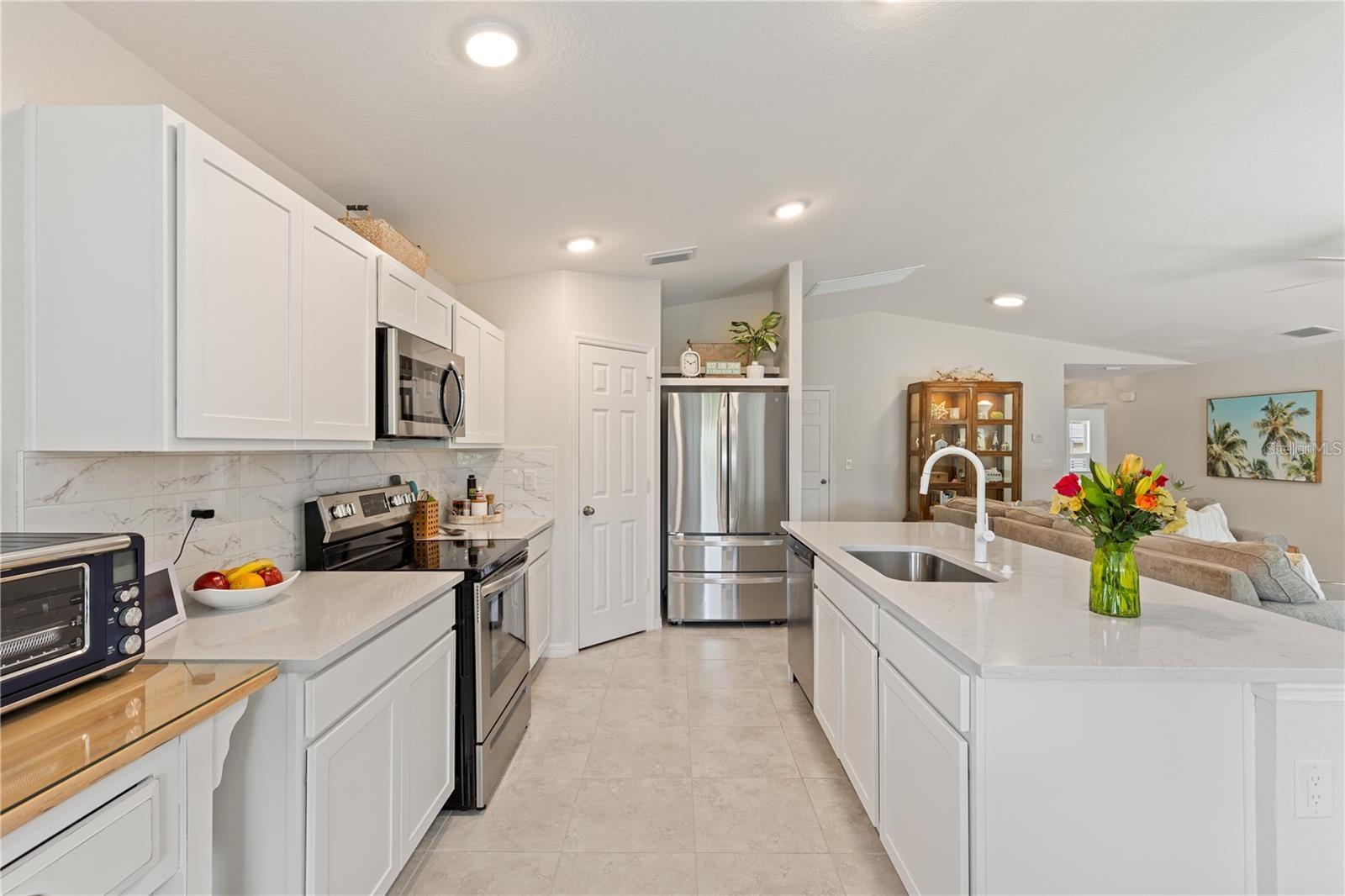 14087 FILLMORE AVE, PORT CHARLOTTE, FL, 33981