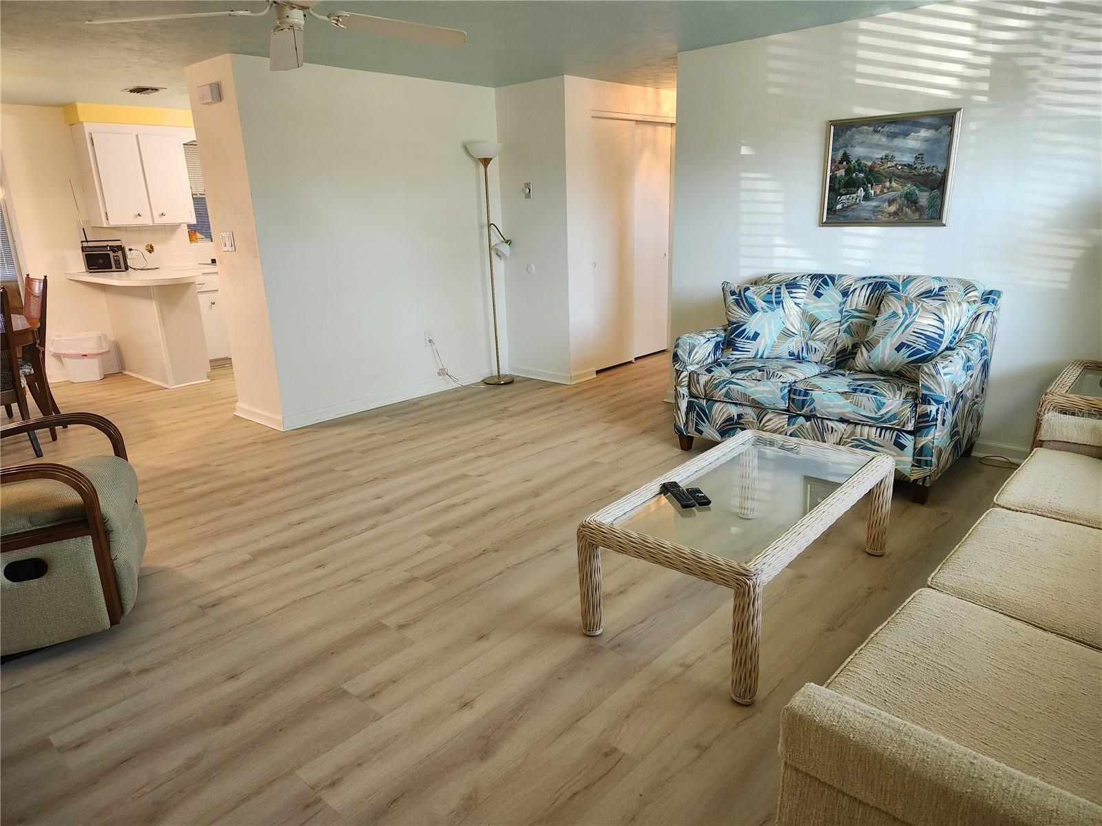 7352 CASS CIR, SARASOTA, FL, 34231