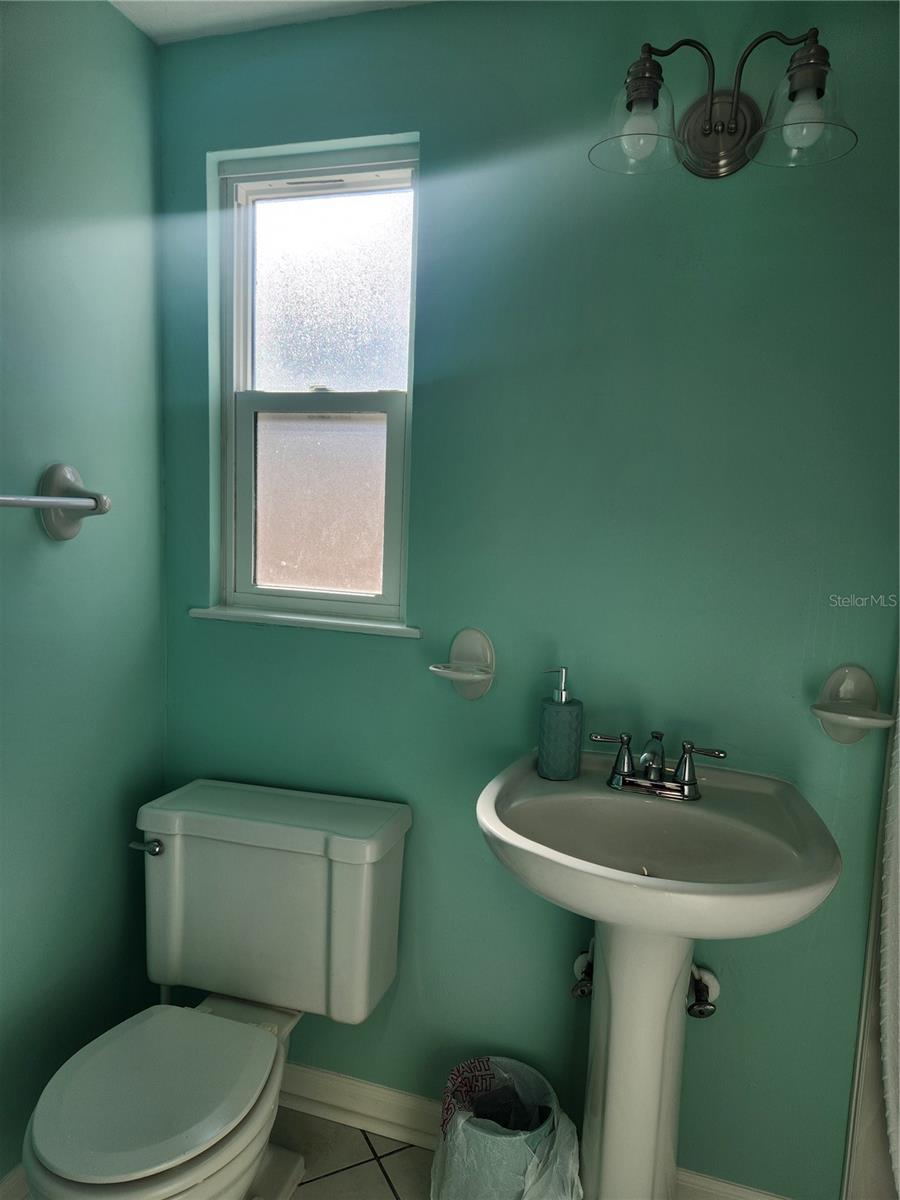 7352 CASS CIR, SARASOTA, FL, 34231