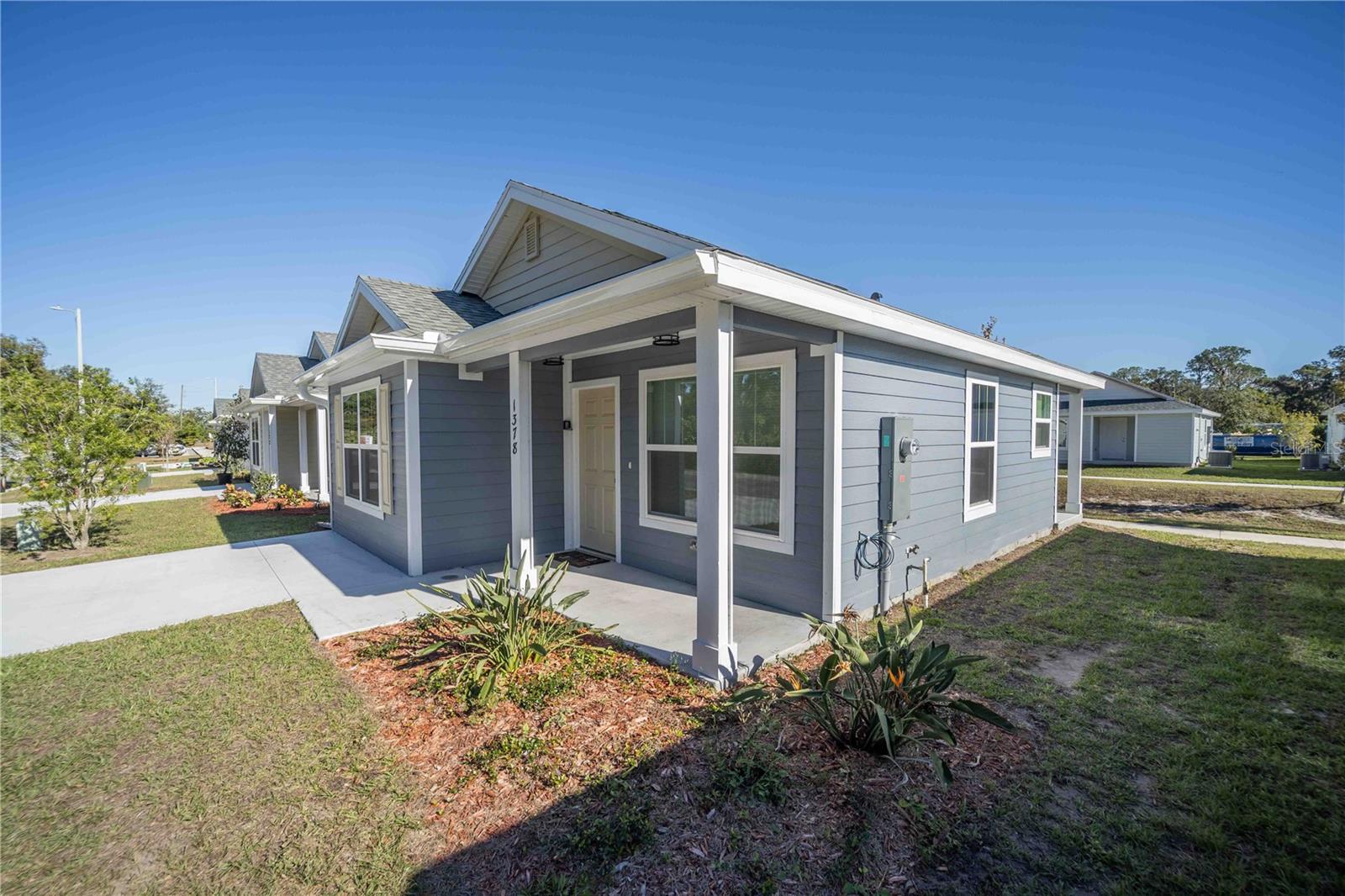 1378 COTTAGE CIR, TAVARES, FL, 32778