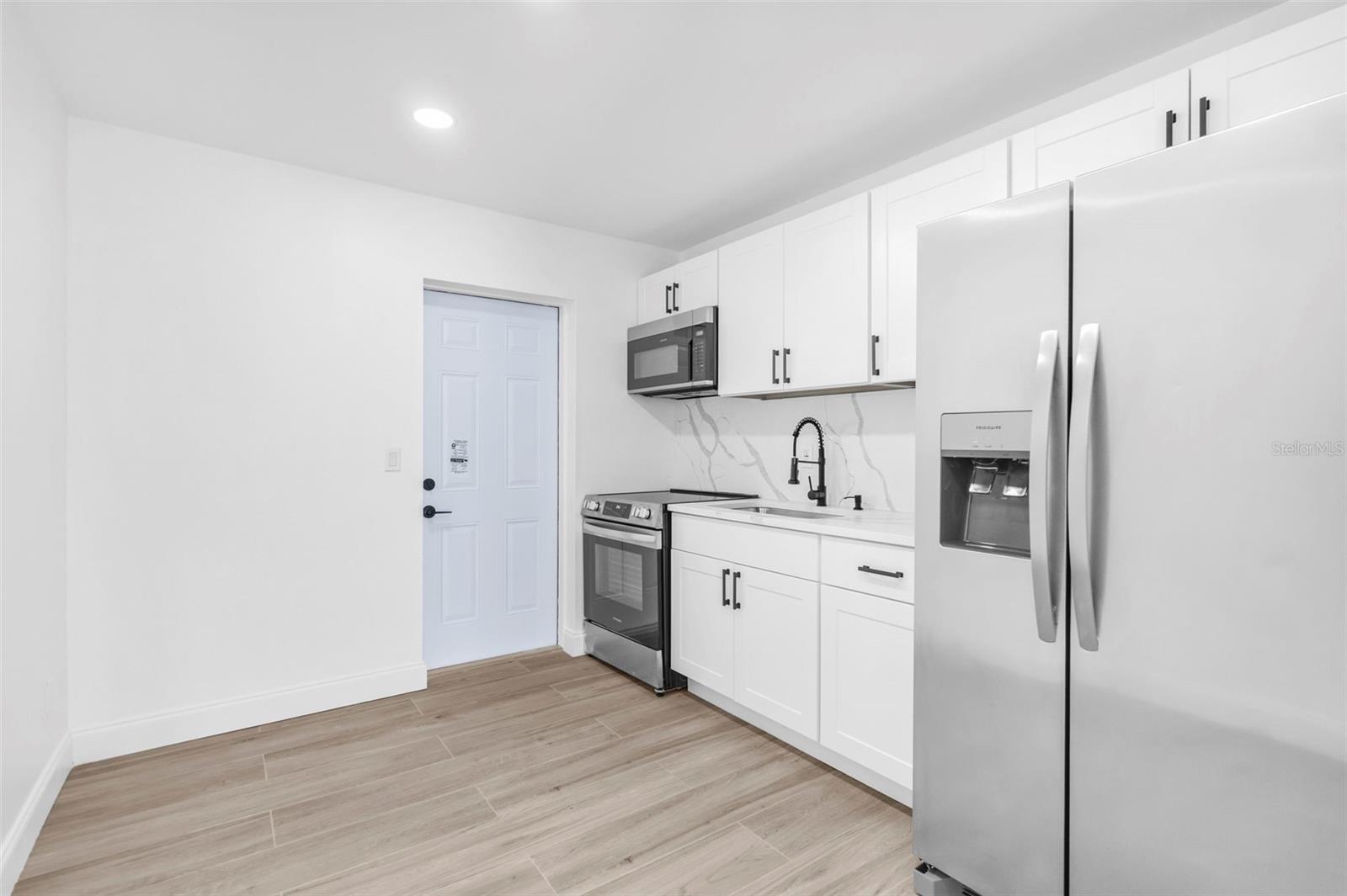 9466 TACOMA AVE, ENGLEWOOD, FL, 34224